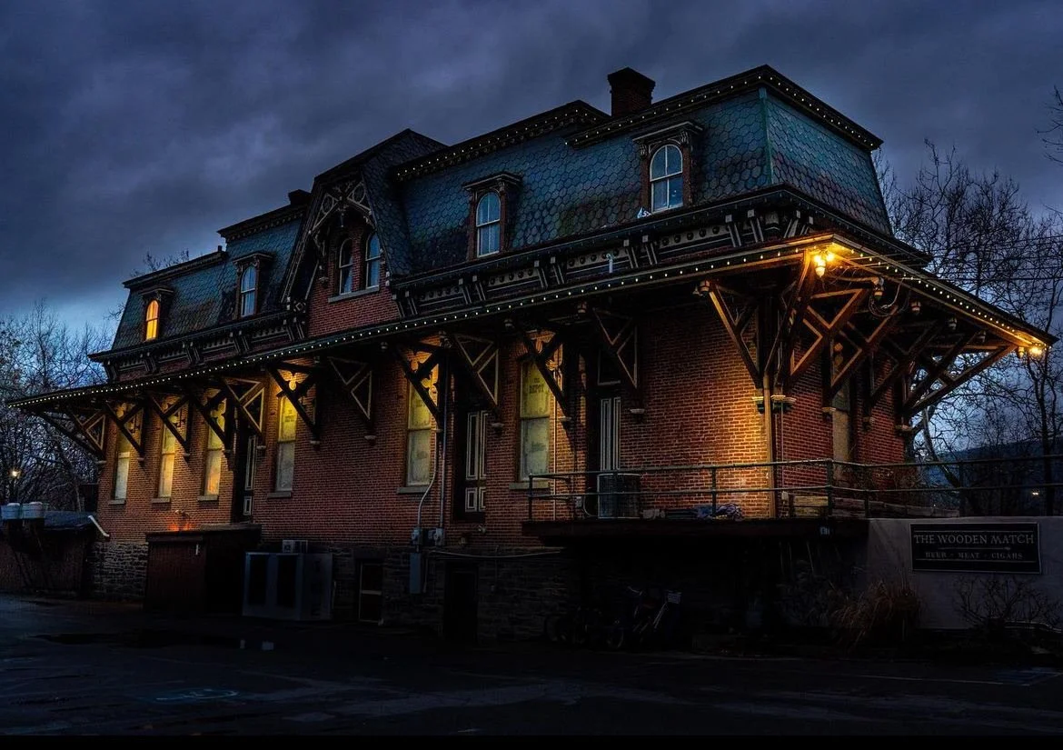 LIVE MUSIC Two Of A Kind