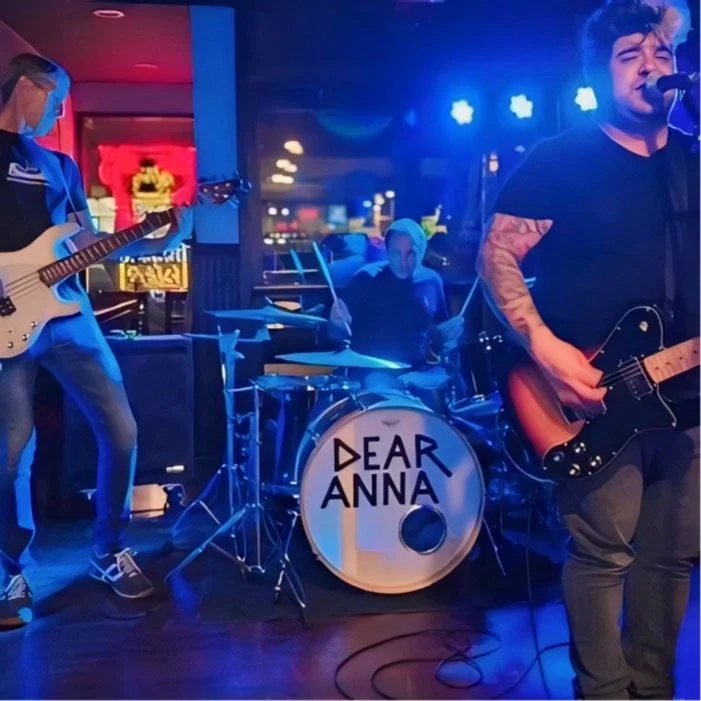 Dear Anna LIVE MUSIC