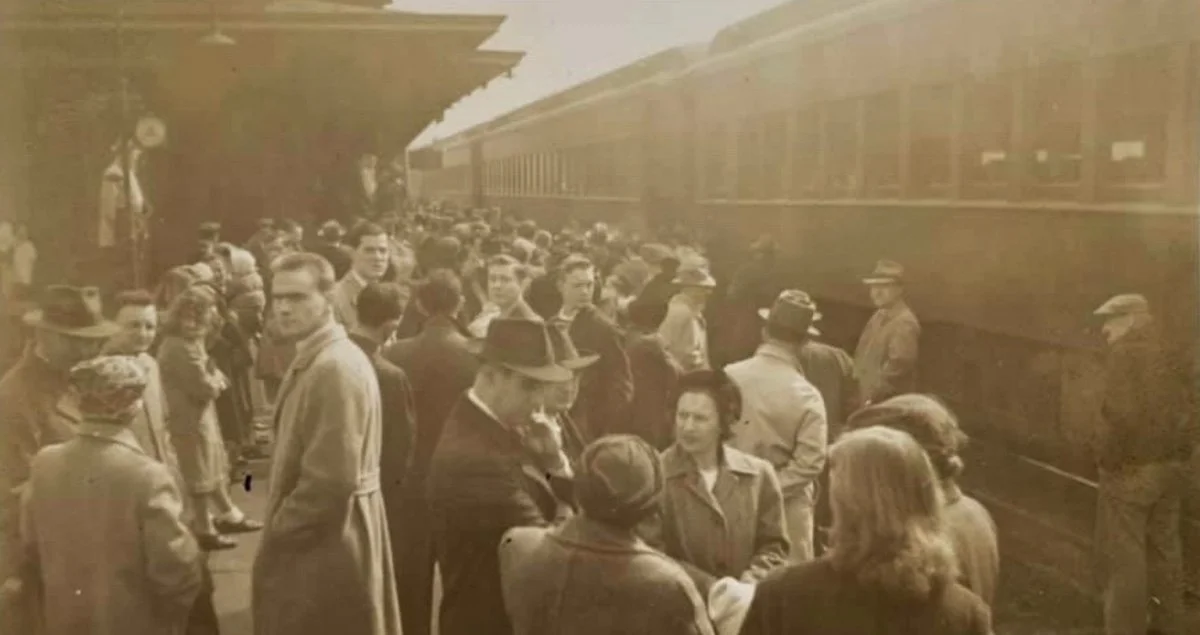 Circa 1940s
