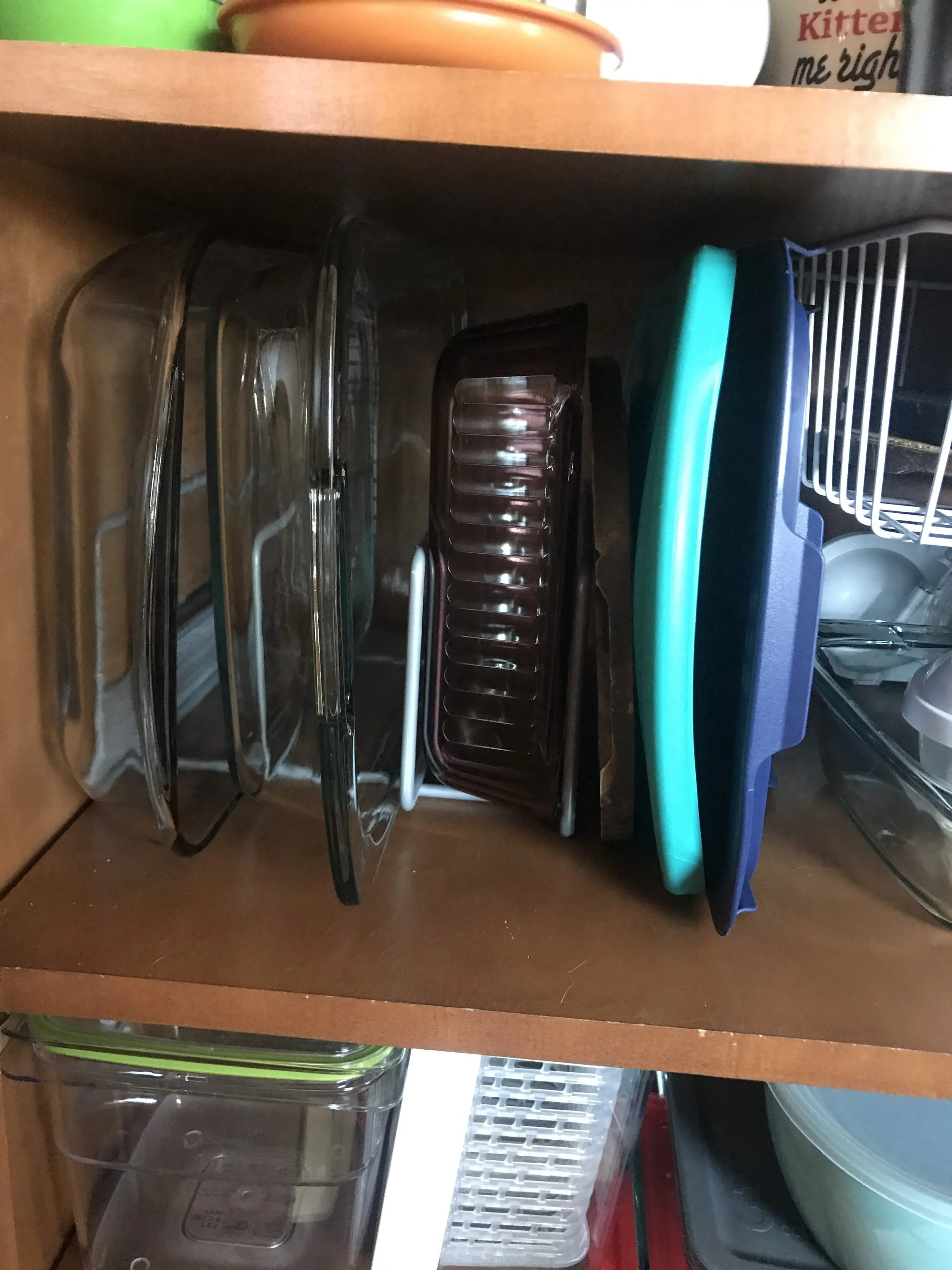 Vertical Storage for Baking Dishes