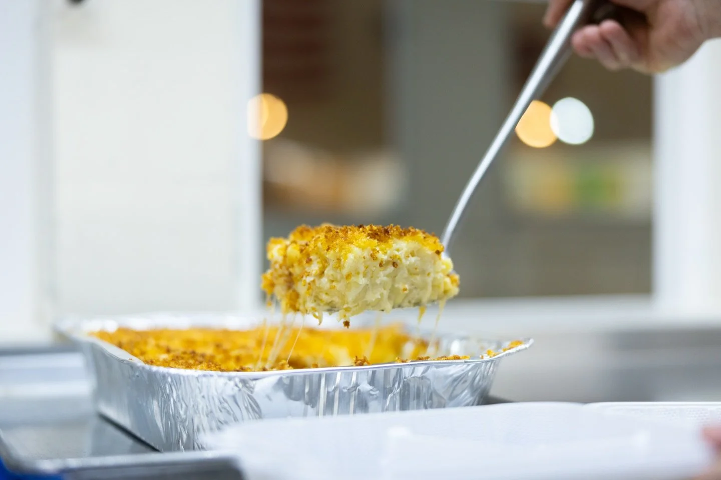 Big shoutout to Chef Stu for guiding the students through these decadent dishes 🤤 Thanksgiving definitely came early with this creamy, next-level mac and cheese 🧀🔥

#CulinaryClass #MacAndCheese #YoungChefs #HiloHawaii #StudioShaka