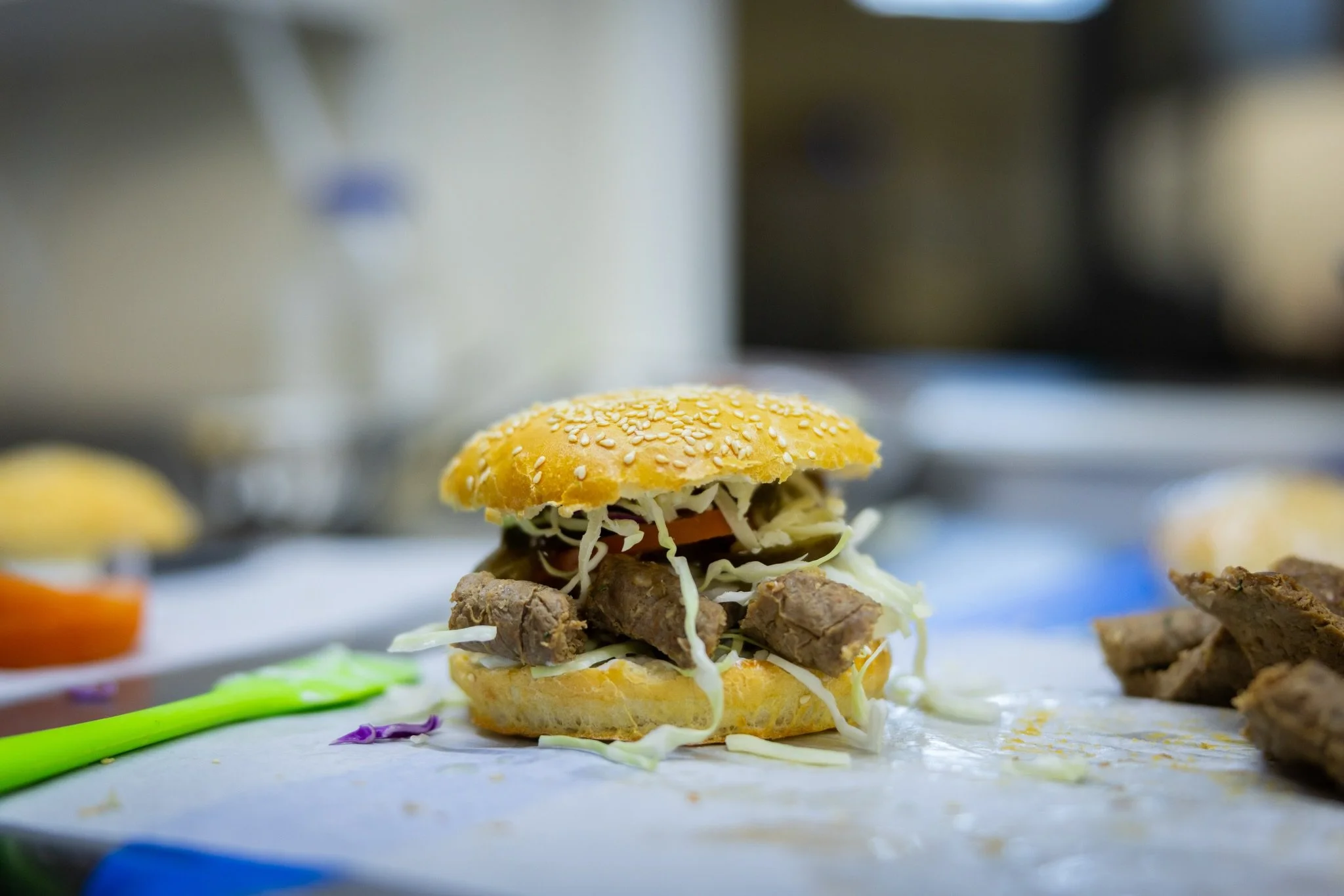 Kebab Sandwiches today with Chef Sam! 🥙🔥

Absolutely delicious, with an amazing cooking technique behind it all. We&rsquo;re always grateful for the incredible dishes and skills Chef Sam brings to the class each session 🤙💯

#StudioShaka #Culinary