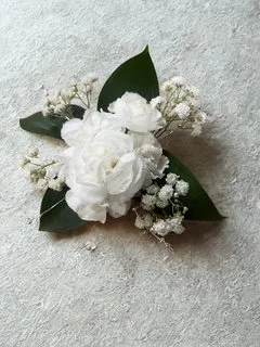 white corsage - Copy.JPG