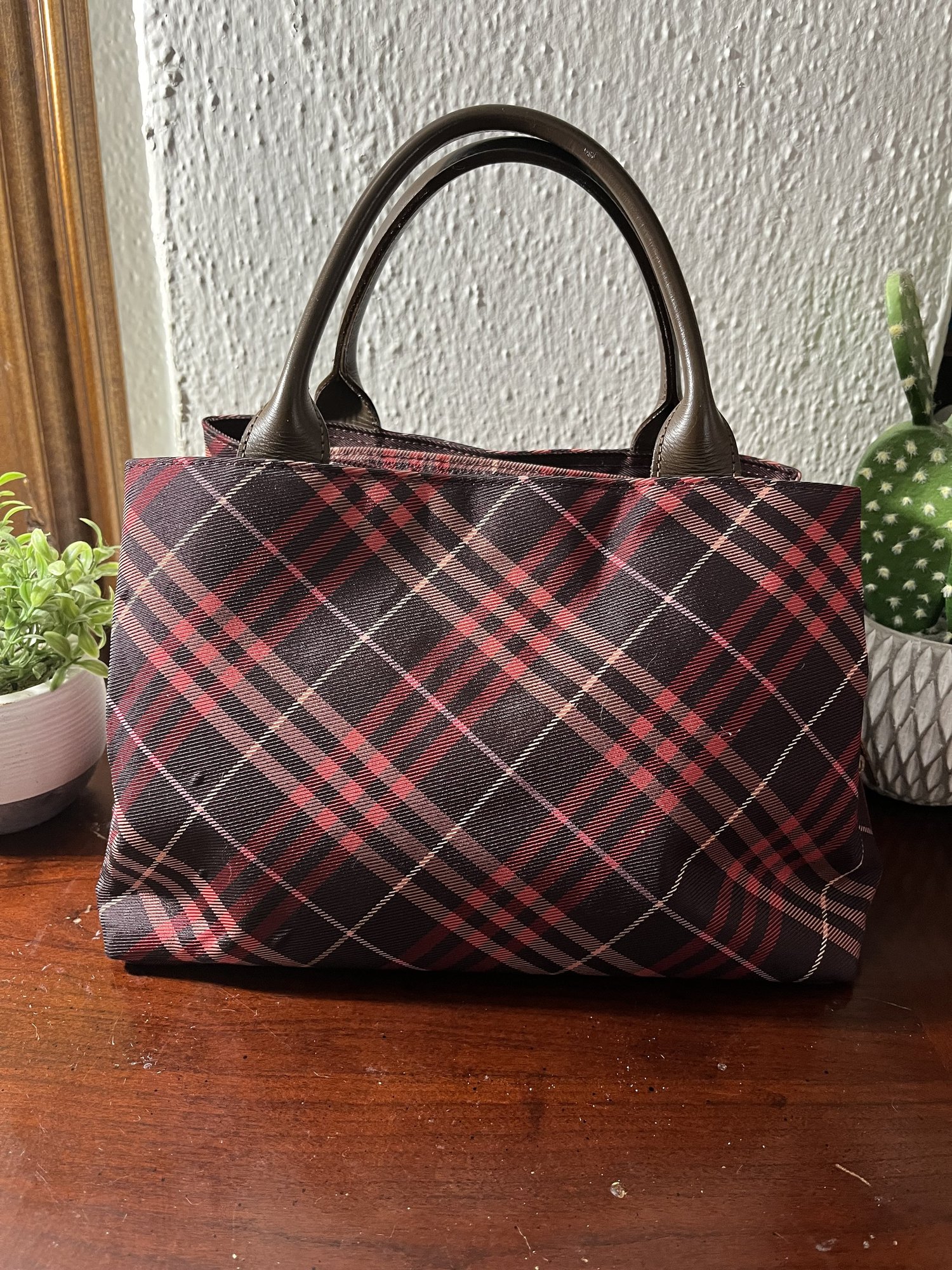 Red Burberry vintage Blue label edition novacheck handbag 
