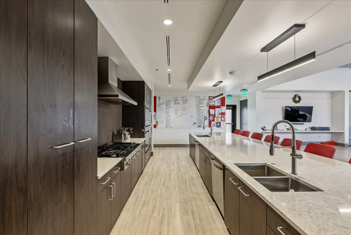 27-251 E 1200 S Wasatch Fire Heber-27.jpg