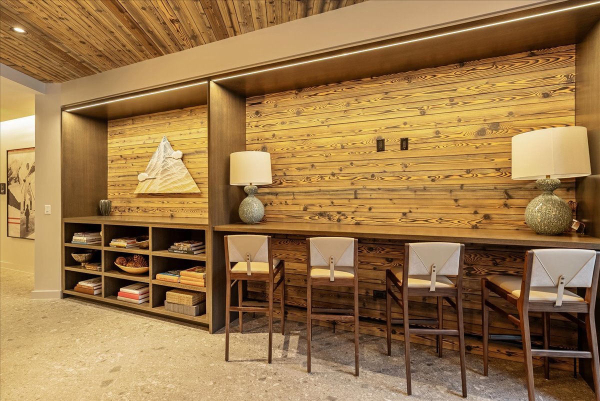 110-Trim Art Founders Place-110.jpg