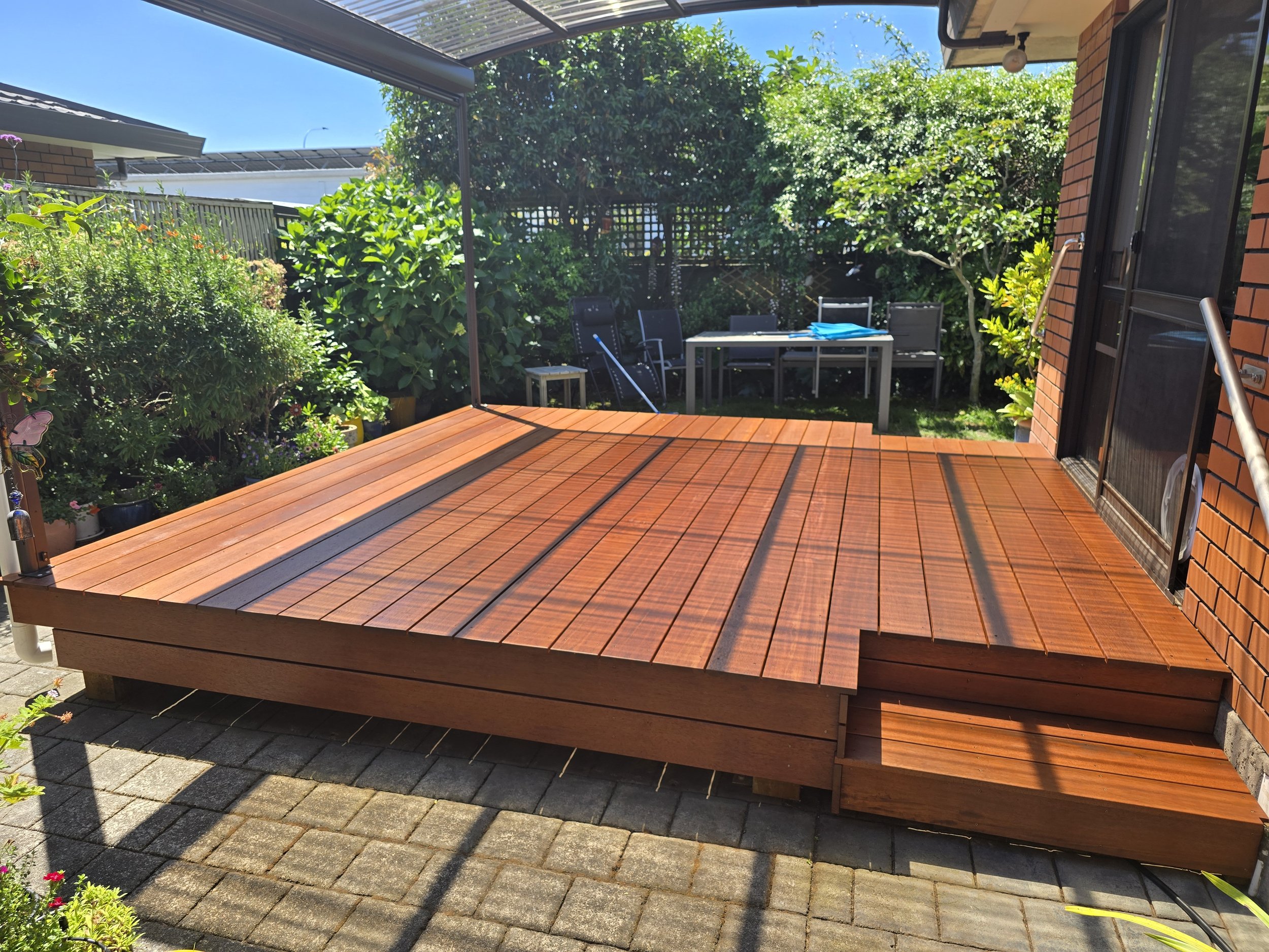 Kwila Deck Replacing old Deck with steps at both ends and Archgola over top