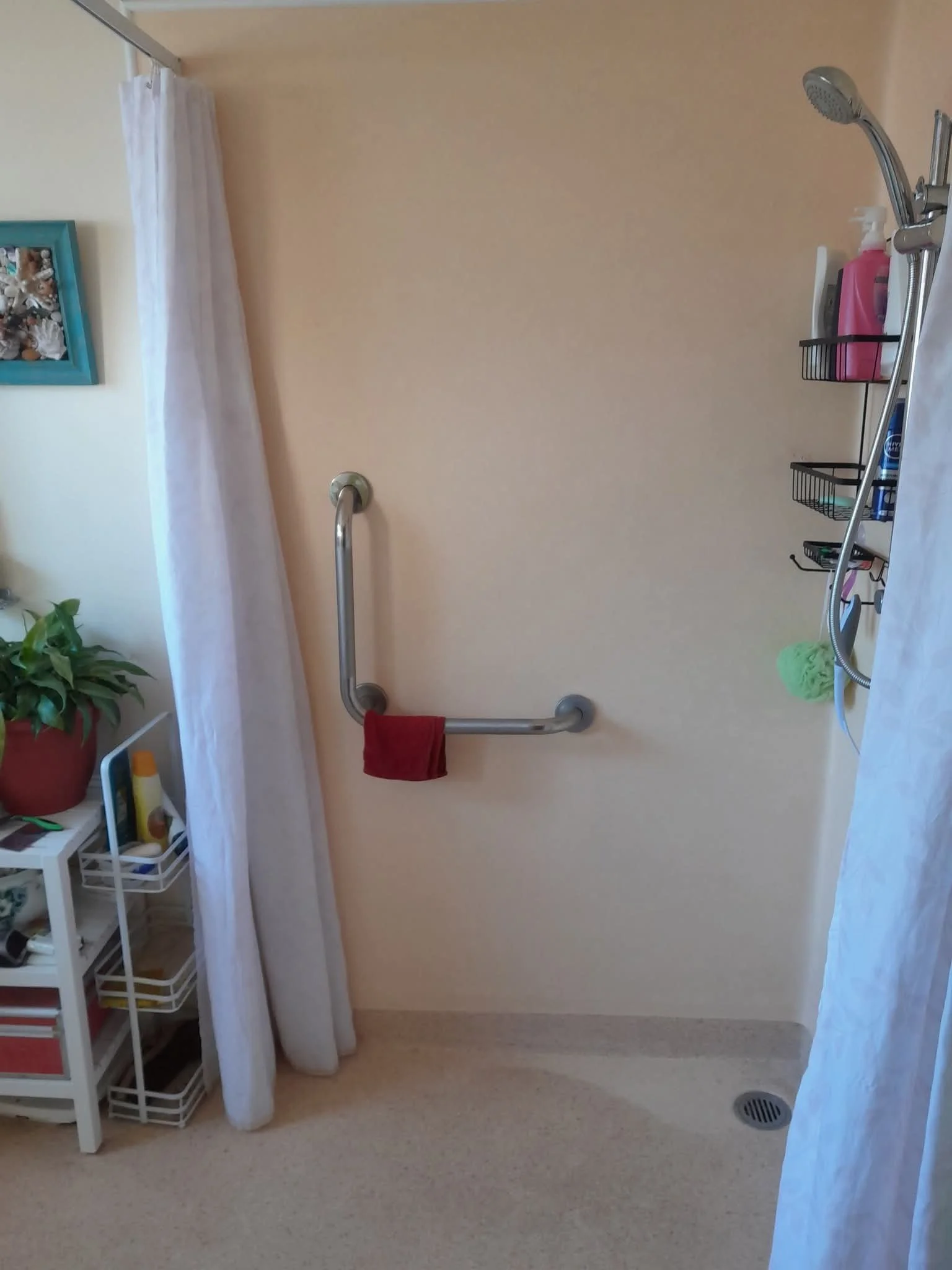 The old wet room before our renovation
