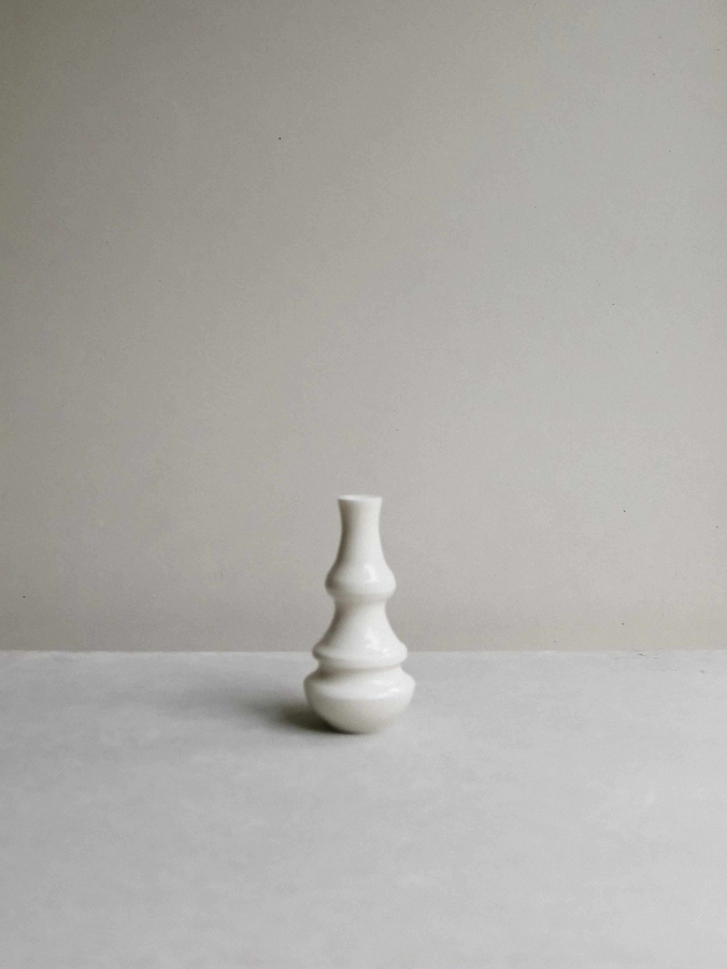 baroque vase [H-E2551]