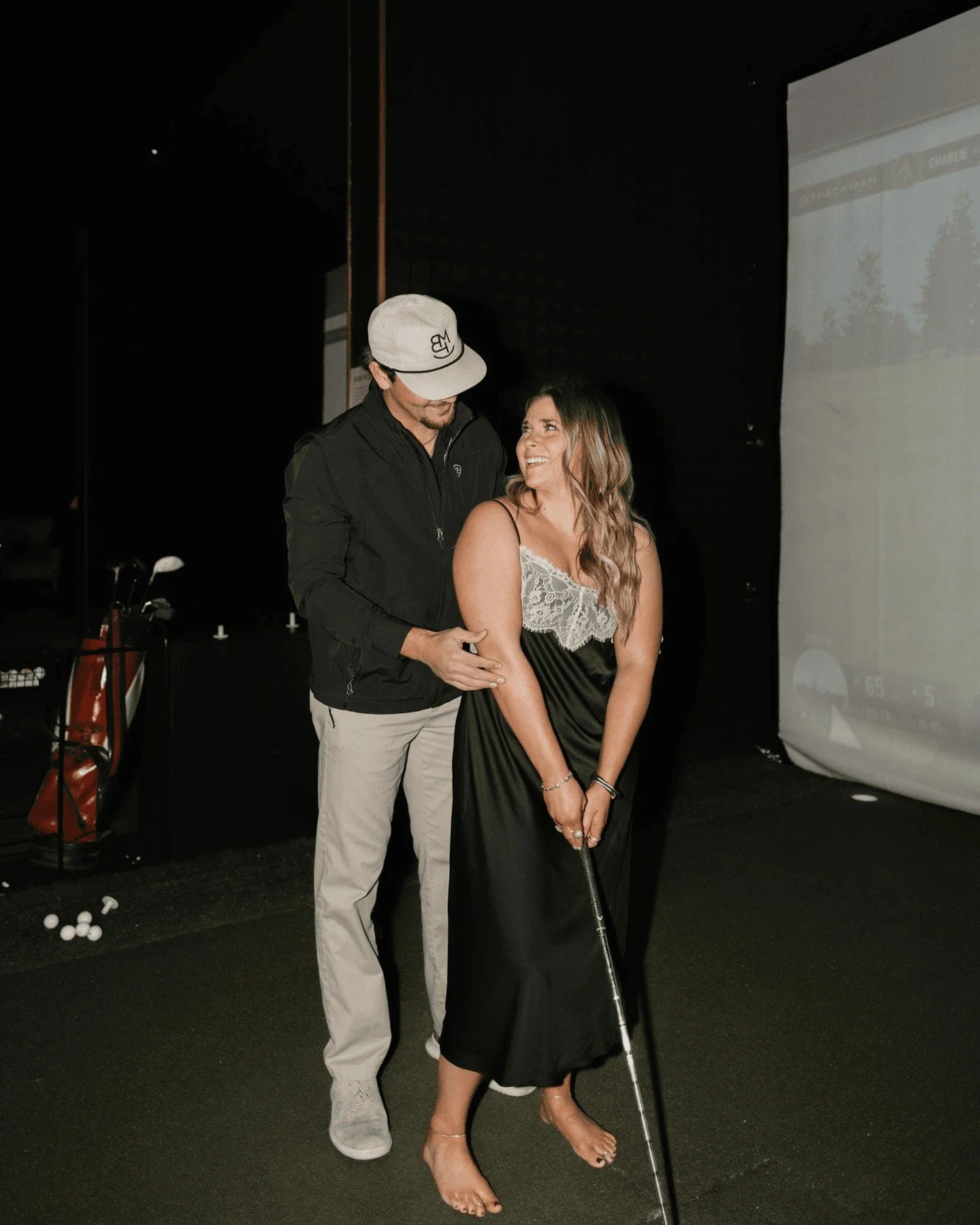 Valentine&rsquo;s Day is tomorrow.
Make the reservation they&rsquo;ll be glad you made. 🌹
Book your bay now.

📸 Photography: @kellimariaphotography