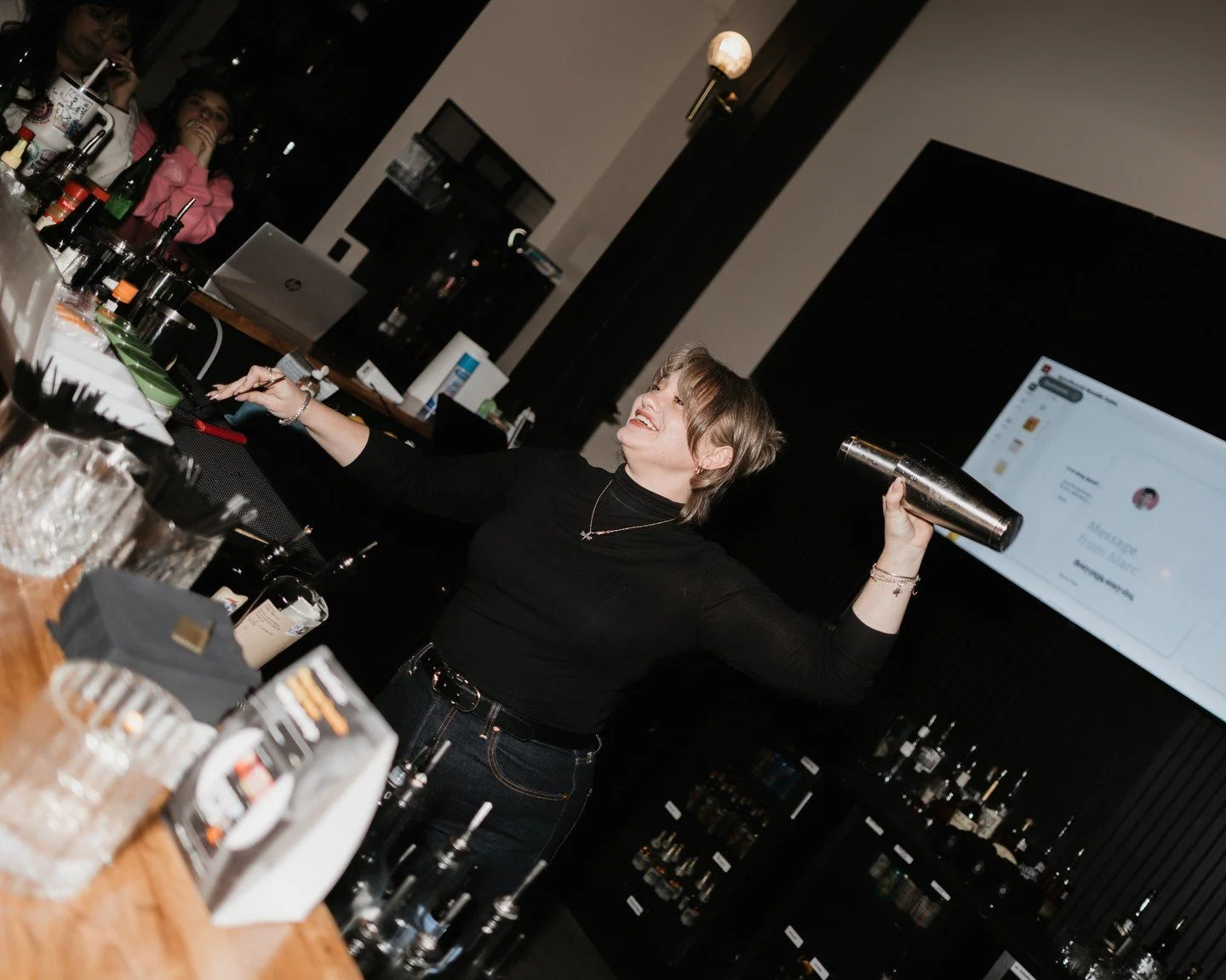 Have you heard yet? 🍻🏀

We&rsquo;re throwing an NBA Playoff Watch Party this Saturday, April 25, and yes, drinks are on the house (thanks to Underdog).

Download the Underdog app, create your account, and we&rsquo;ll hook you up with drink tickets 