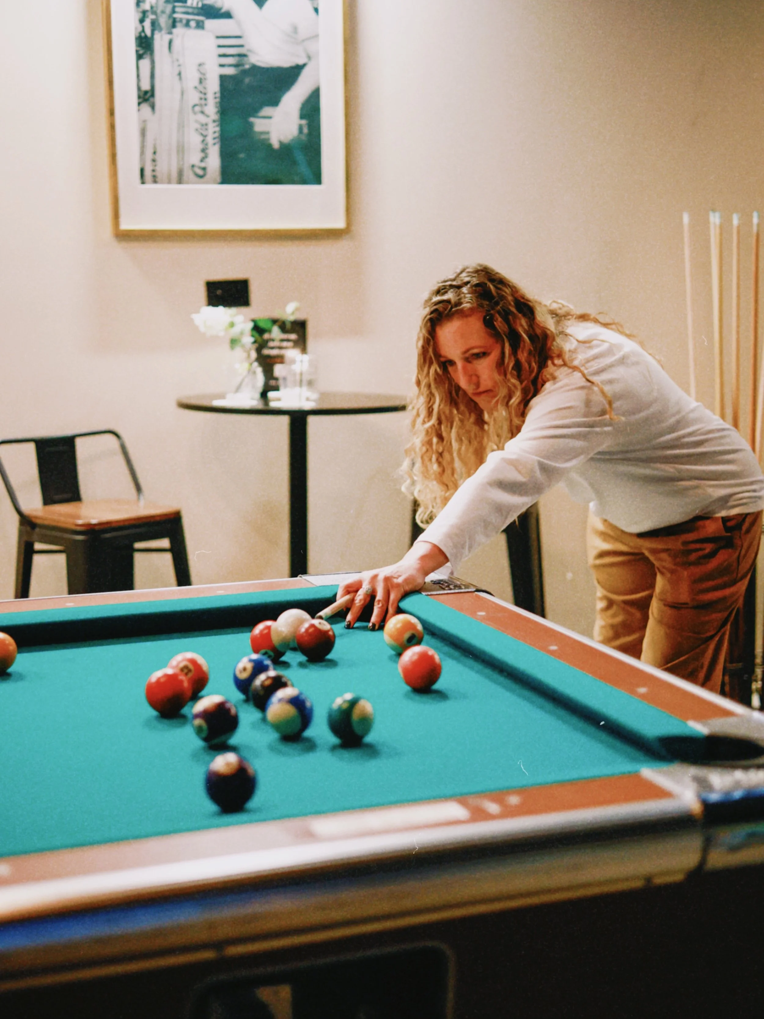 Three days until we crown our very first King of the Table! 👑🎱

Join us this Thursday, October 22 at 7 PM for a night of friendly competition, free pool, Patriots vs. Bears, and crispy tacos from @electricagave!

$15 gets you in. Sign up through ou