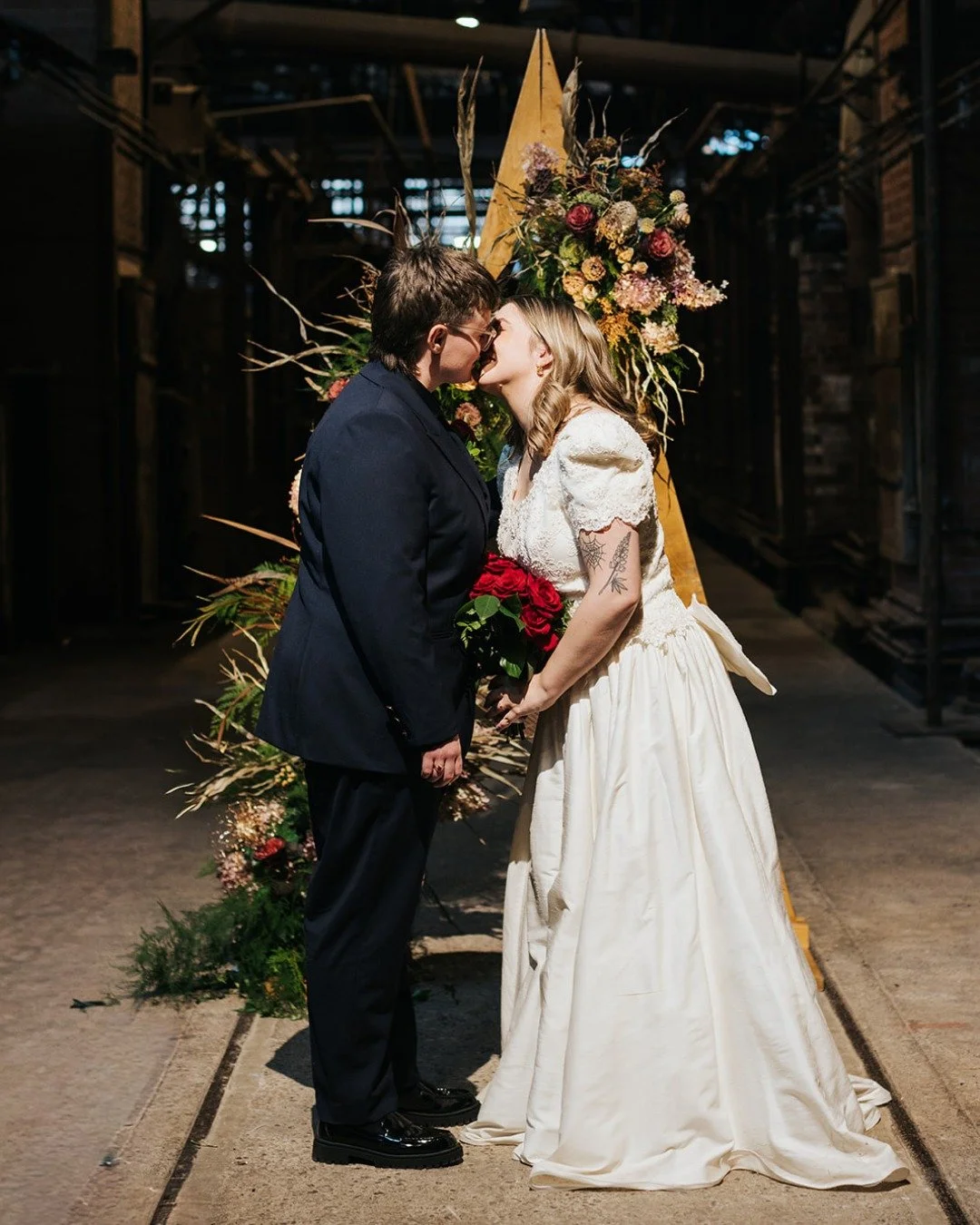Some people always knew they wanted just the two of them. Rosey and Virginia are those people, and honestly? We love that for them.
A November Mini at The Kilns, Brickworks. Intimate, intentional, and completely theirs.
The Mini is our smallest packa
