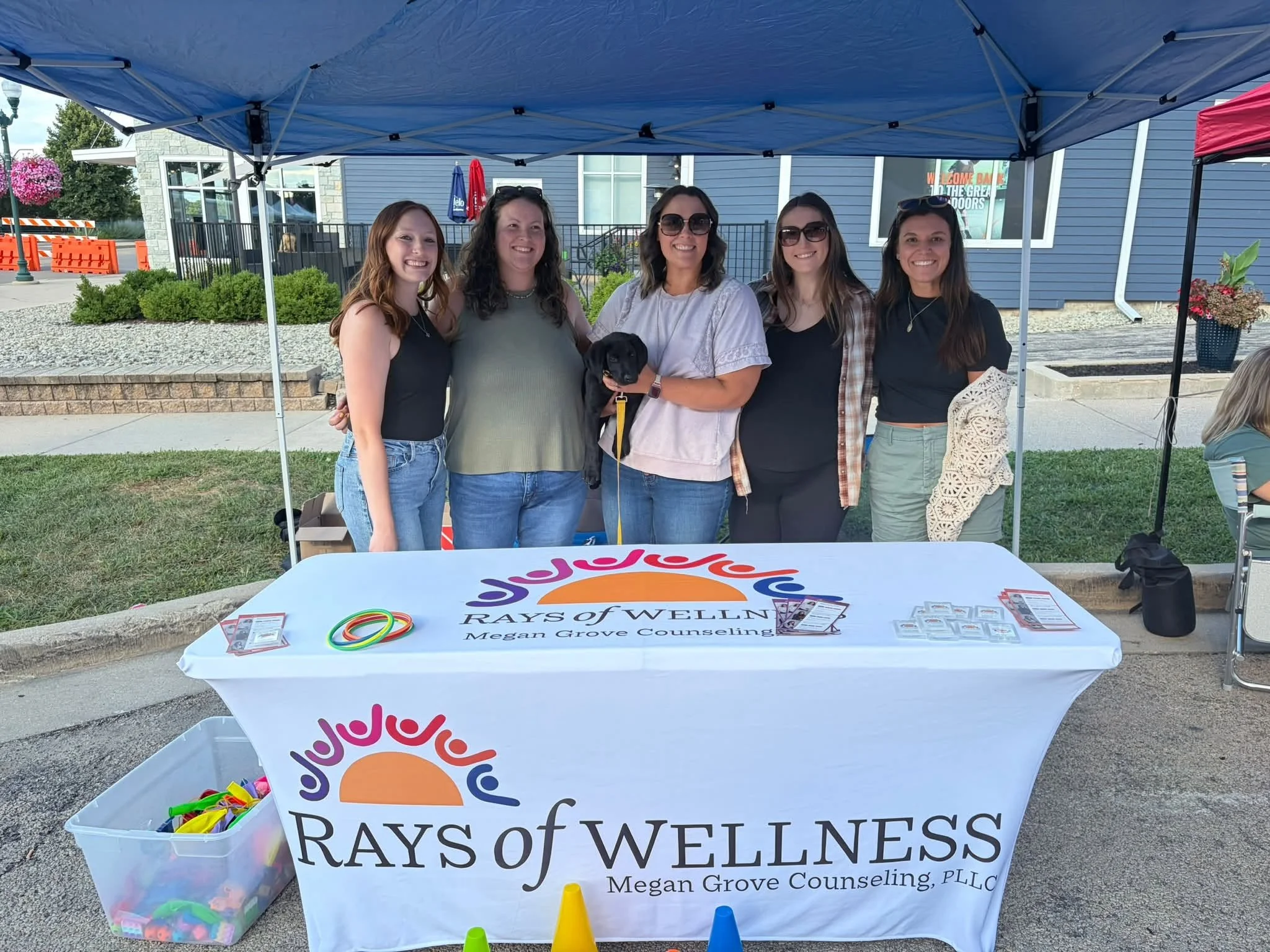 The Rays of Wellness Team Attends Dixon City Market!