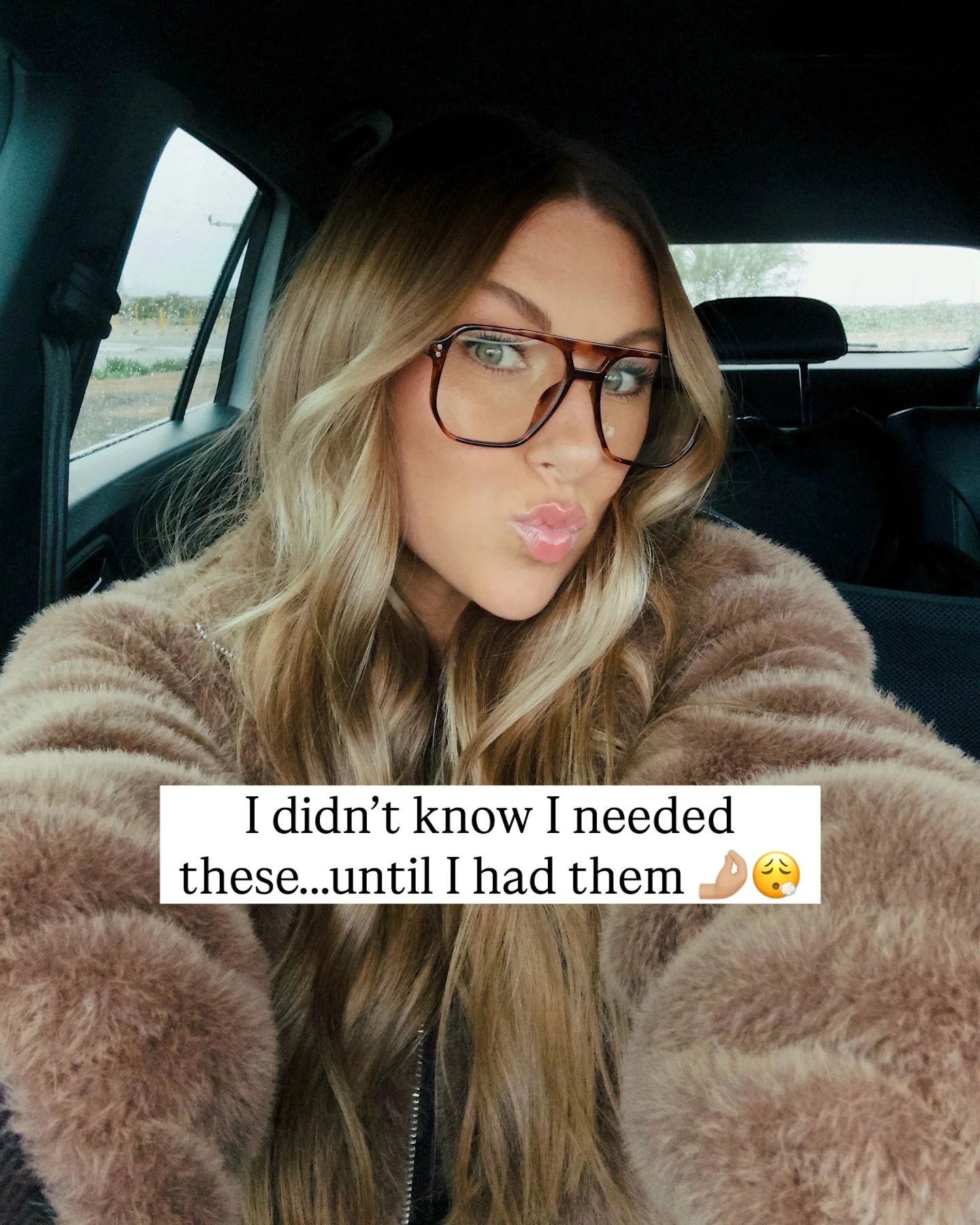 I can&rsquo;t live without these now🤌🏼😍 Comment SHOP below &amp; I&rsquo;ll DM you the full roundup of my current favorite products 🫶🏼 

https://liketk.it/5UauI