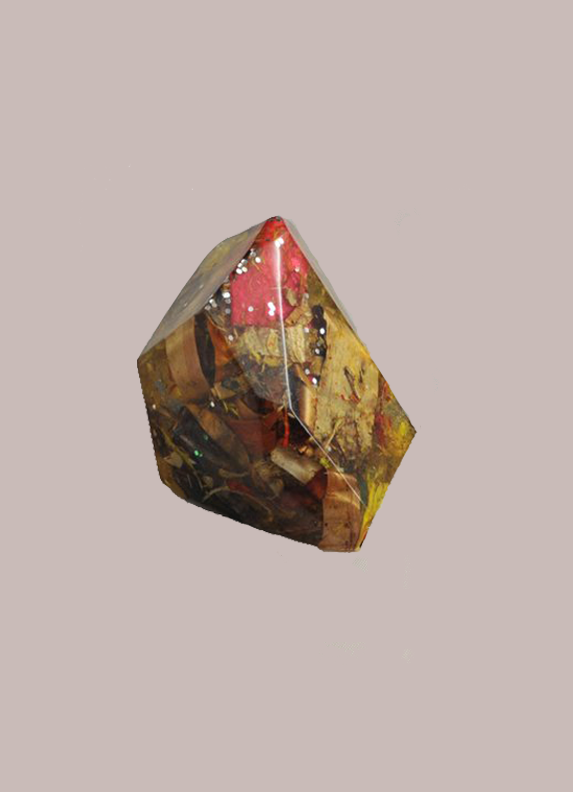 Fun /23 Resin stones to represent the innate nature of time and space during 2022-2025's world crisis.