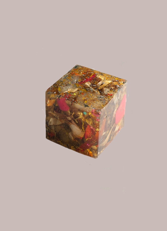Erica/ 23 Resin