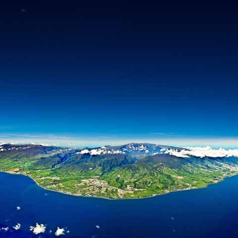 Picture of an aerial view of Reunion Island