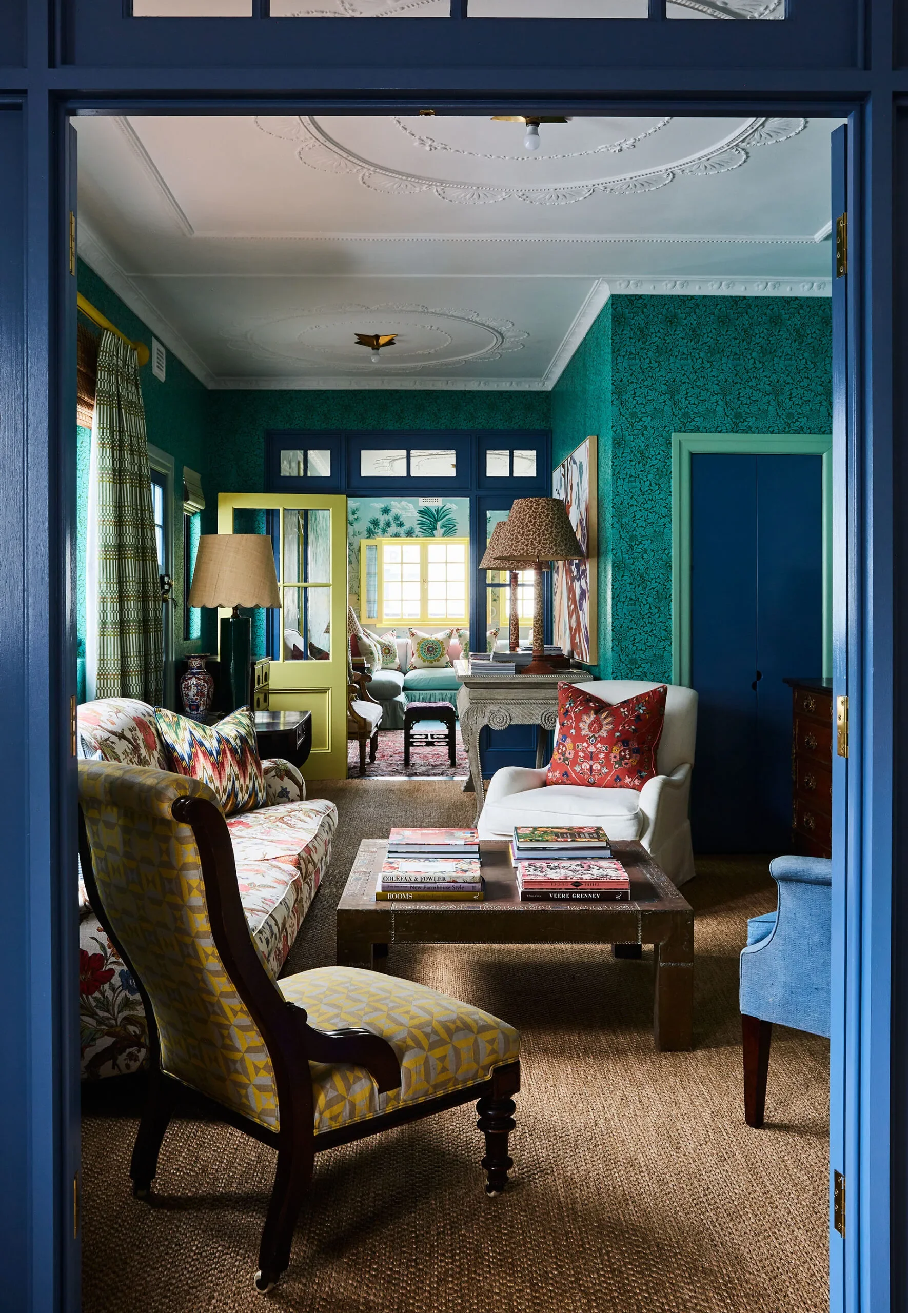 colourful-living-room-2-scaled.webp