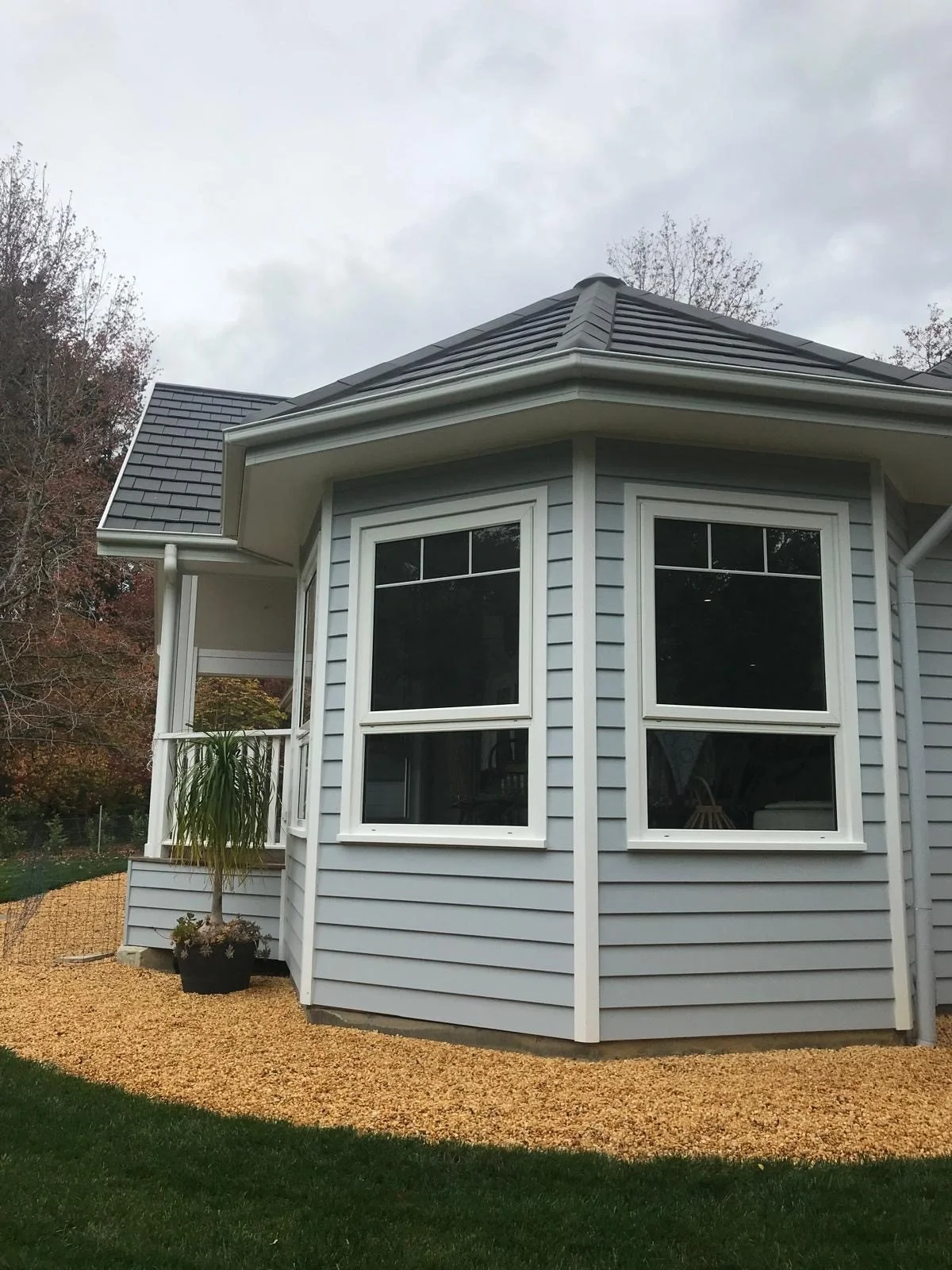 Hurlingham Bay Window.jpg