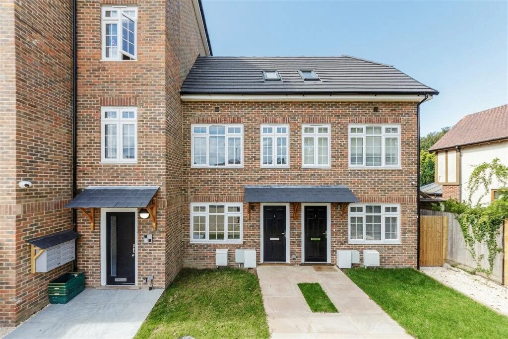 LEAP-Living-Developer-Investment-London-UK-Houses-Grandview-2.jpeg