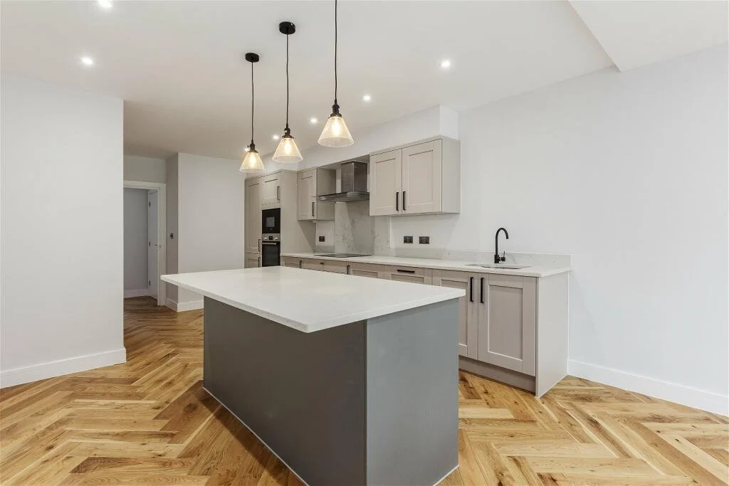 LEAP-Living-Developer-Investment-London-UK-Houses-Grandview-27.jpeg