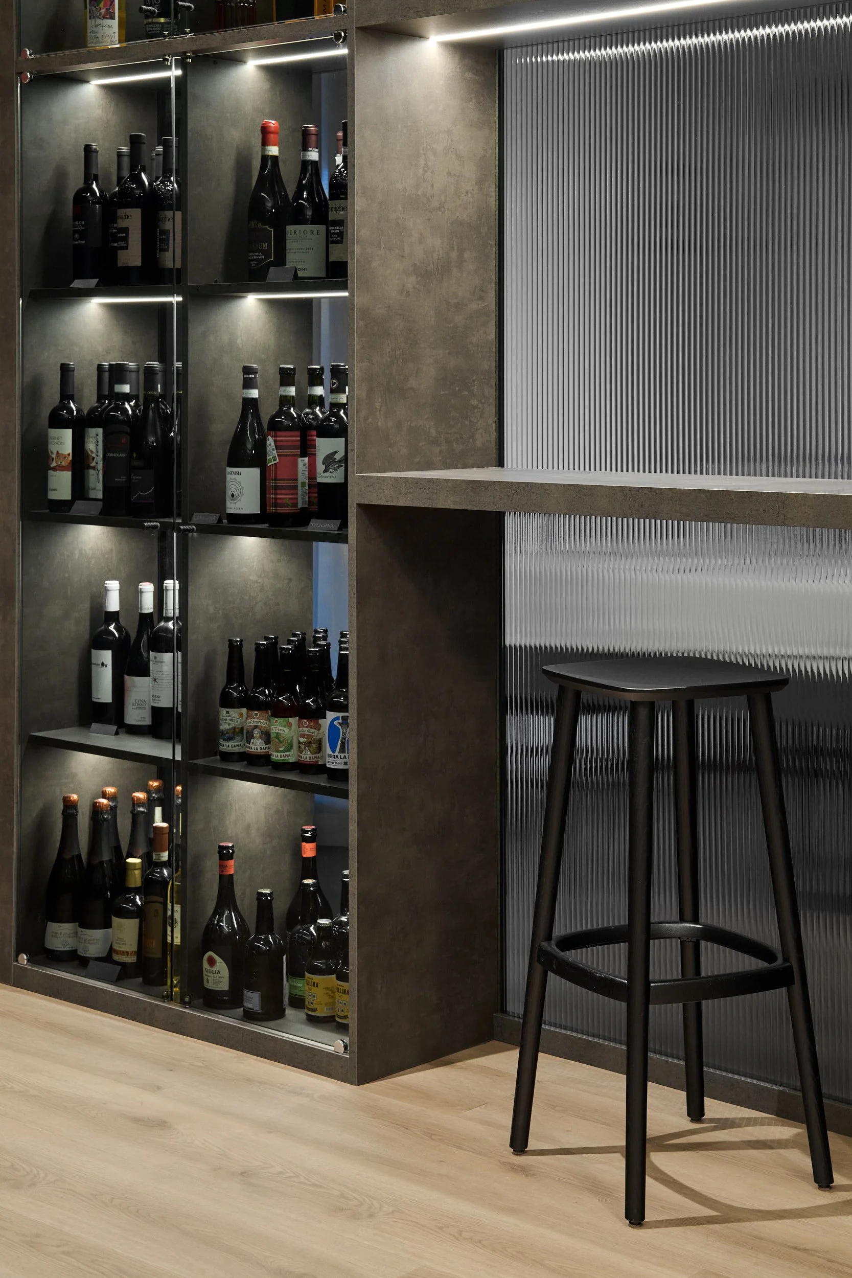 _ALB4144 - Display P3 - Low-Res.jpg