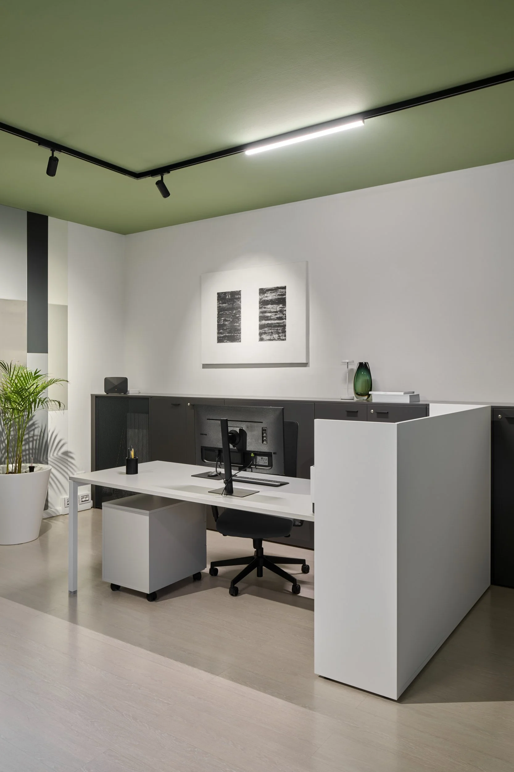 _ALB3995_HDR - Display P3 - Low-Res.jpg