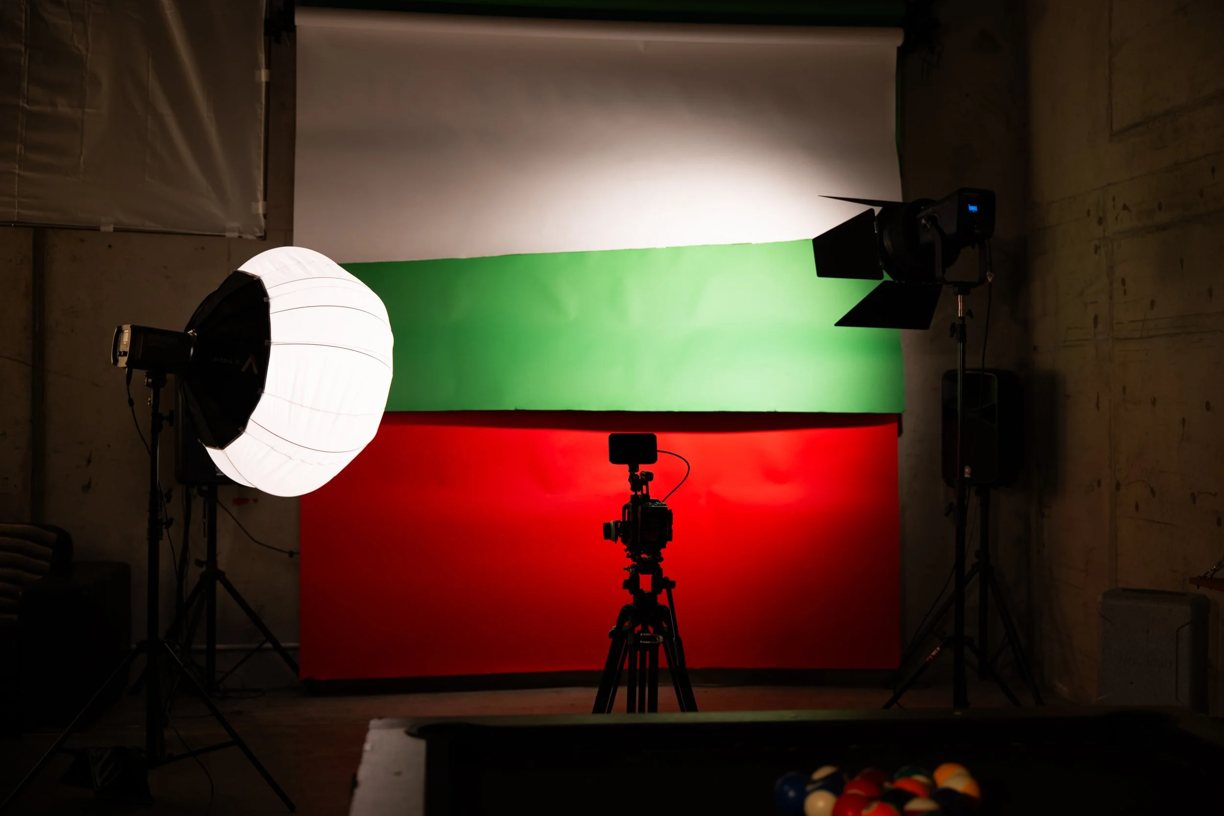 PHOTO STUDIO-10.jpg