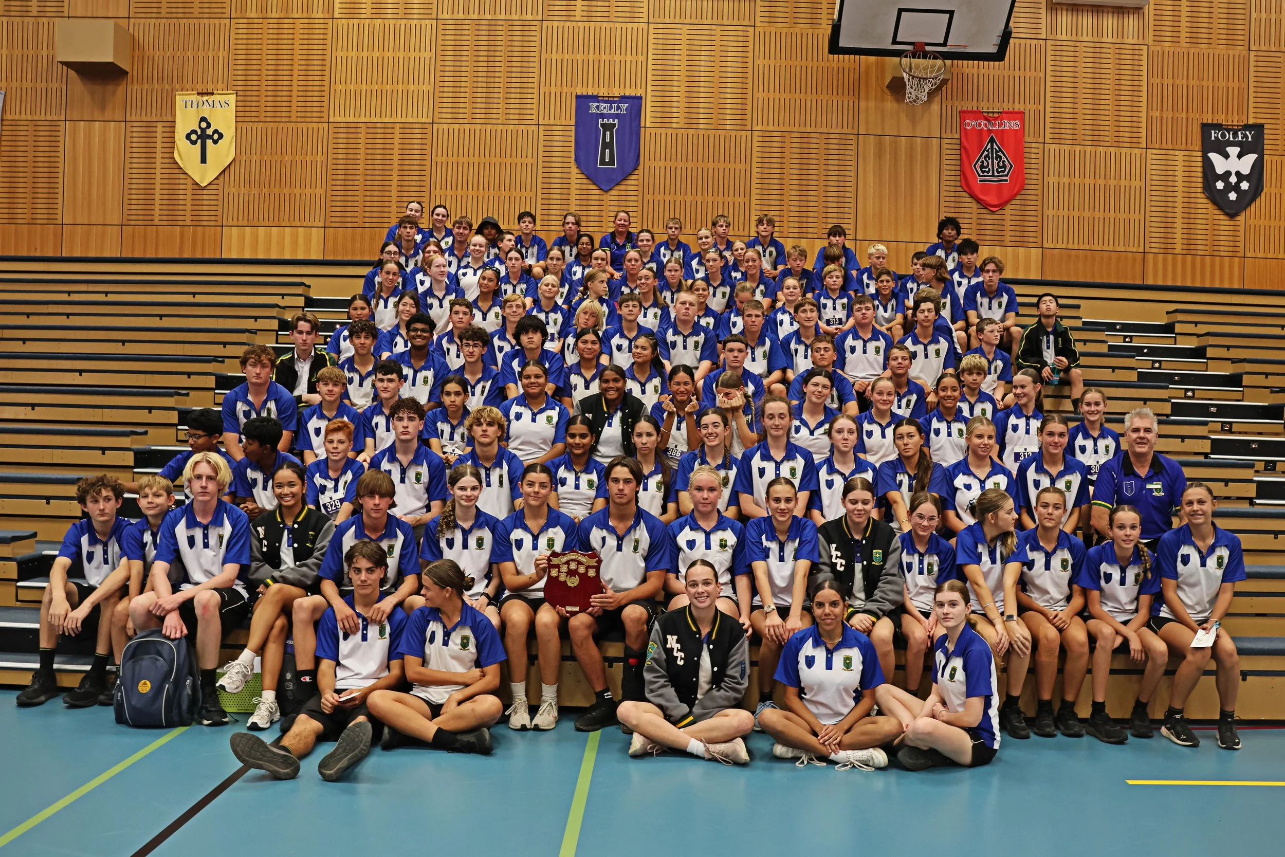 0U1A0693 copy.jpg
