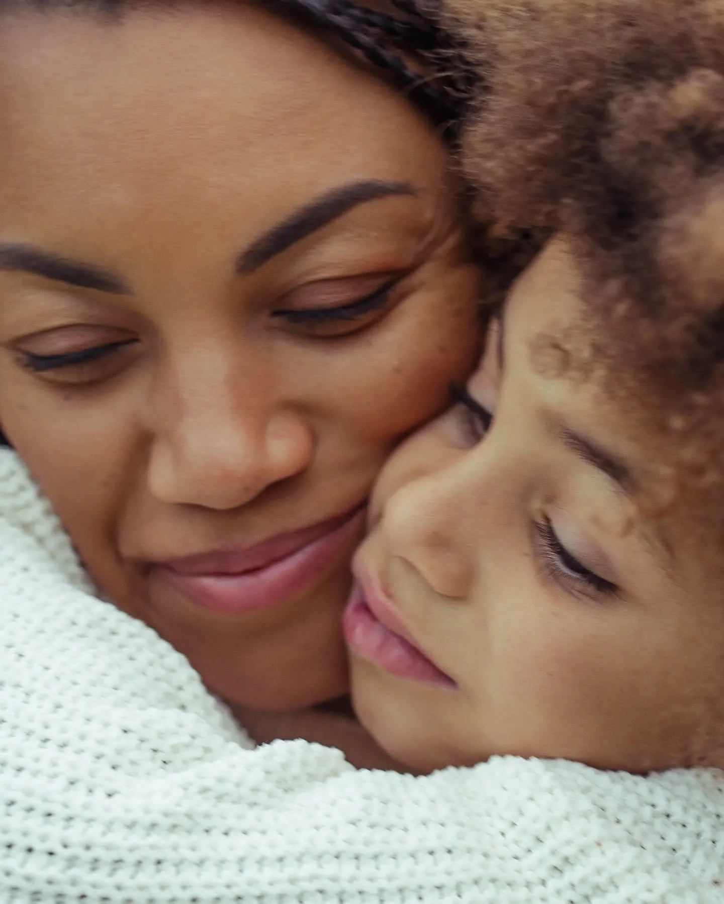 Maybe he wasn't your first love, but he's certainly your biggest, wildest, most all-consuming. 💙
#motherandson❤️
.
.
Rose Sol Wylder/ Maternity and Family Photographer in Norwich and Norfolk UK 
.
.
#motherhoodunplugged #motherhoodrising #motherhood