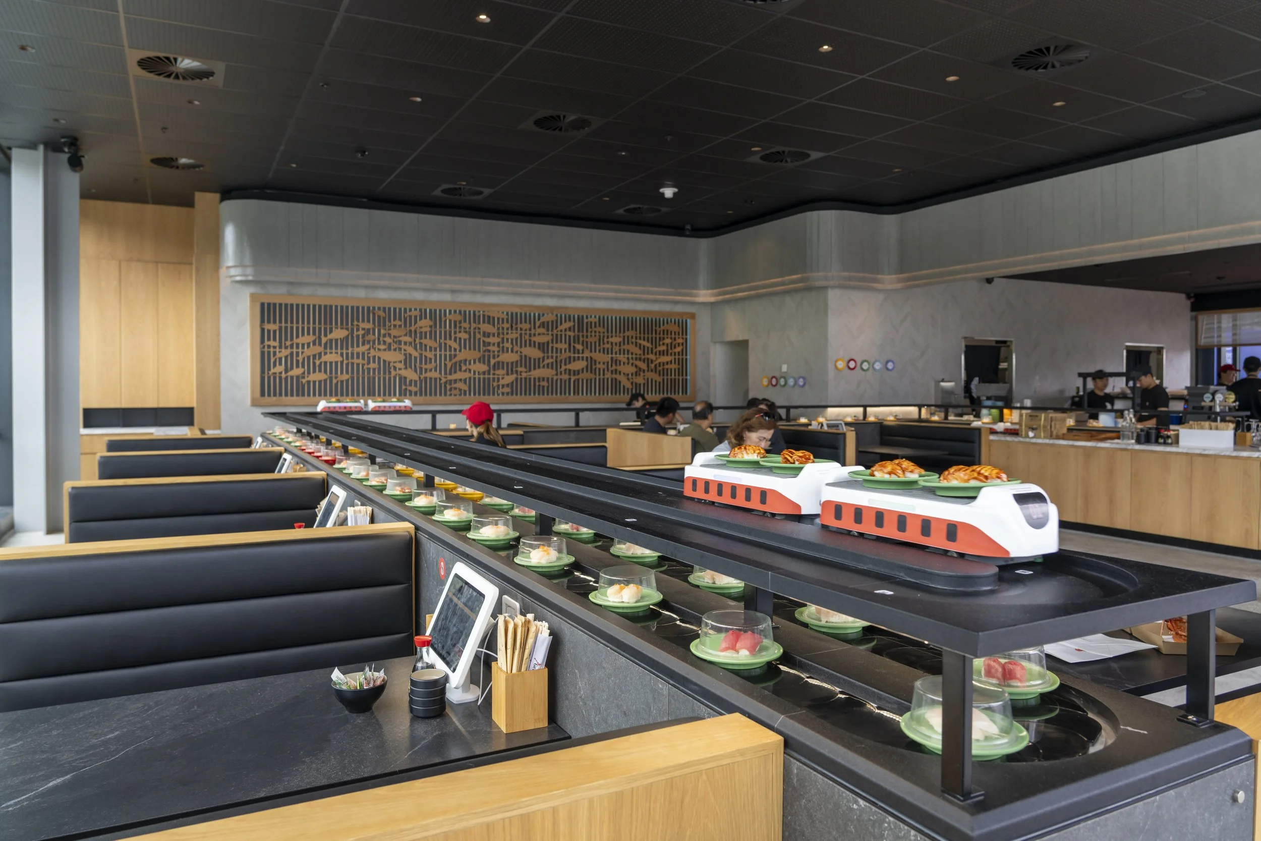 Highres_GetSashimi_027.jpg