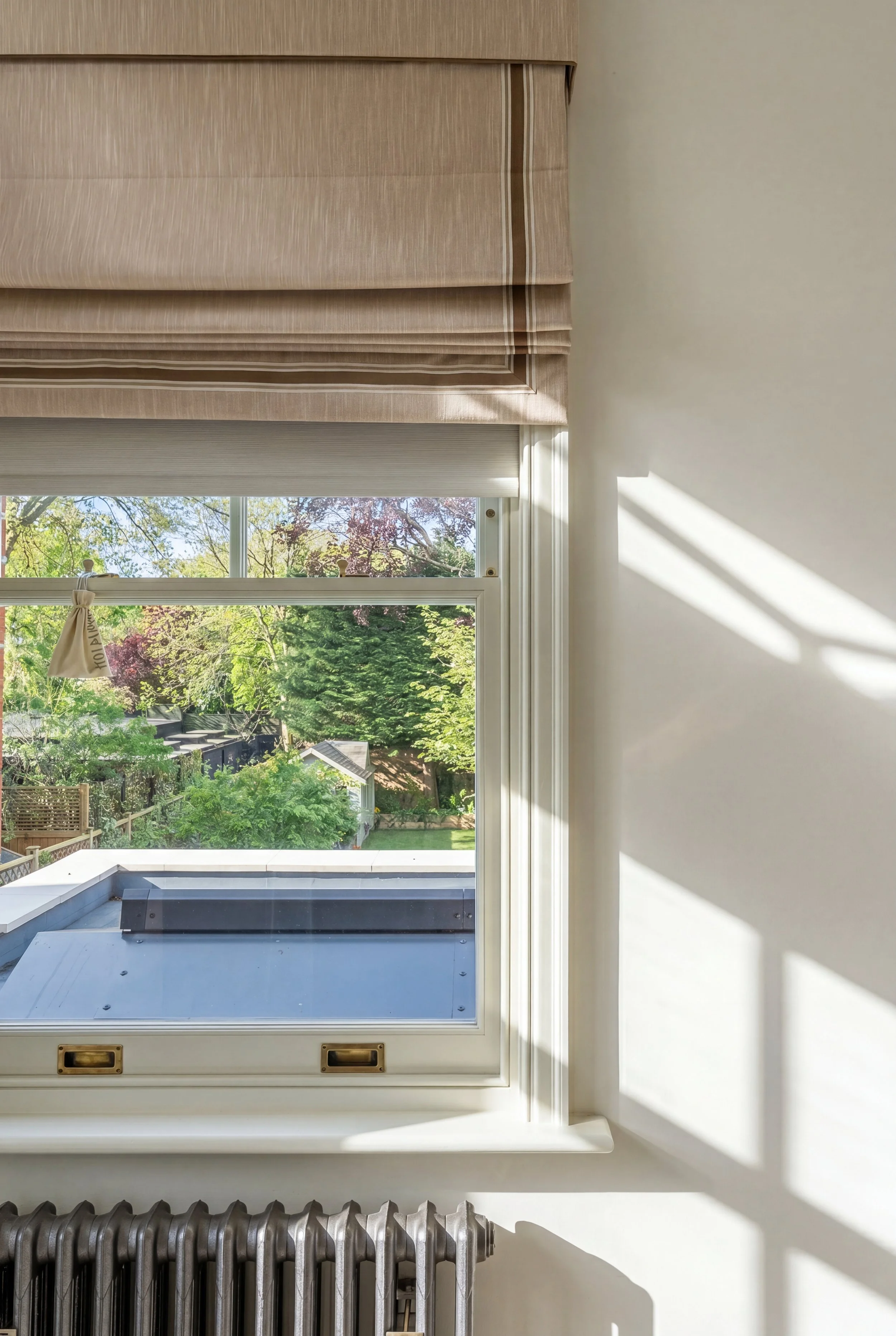 FX503817-HDR 2.jpg