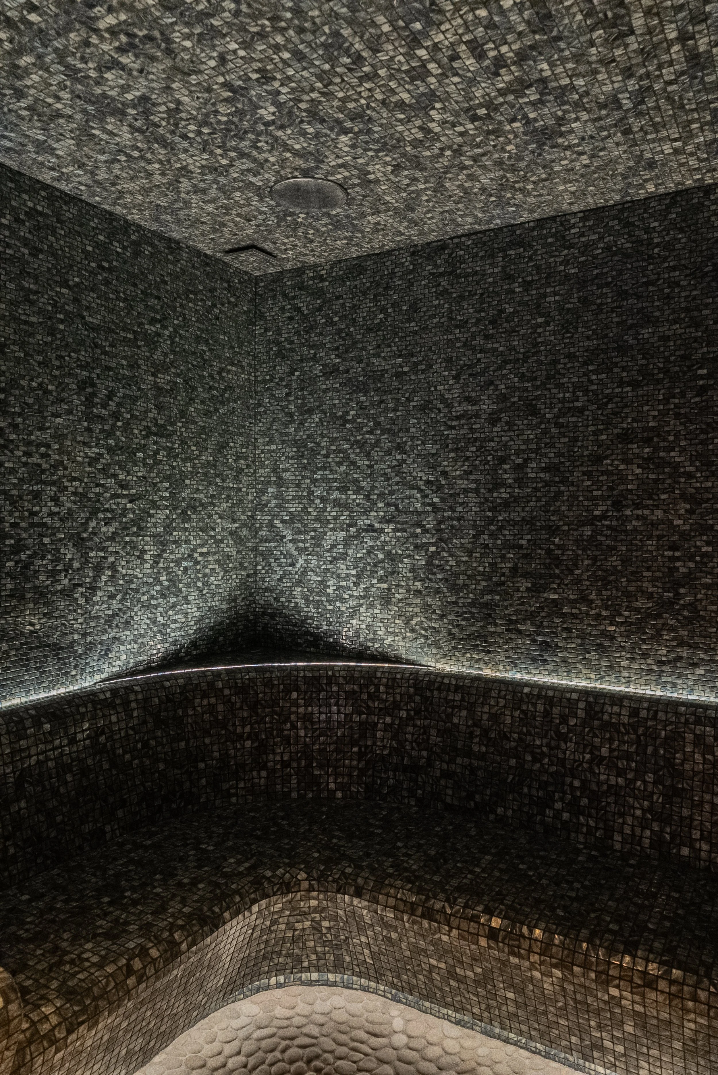 FX503810-HDR.jpg