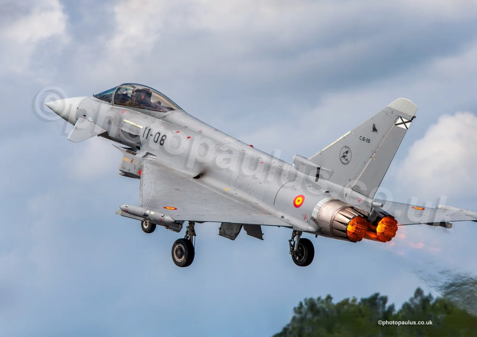 ©Paul Morris TYPHOON 8186.jpg