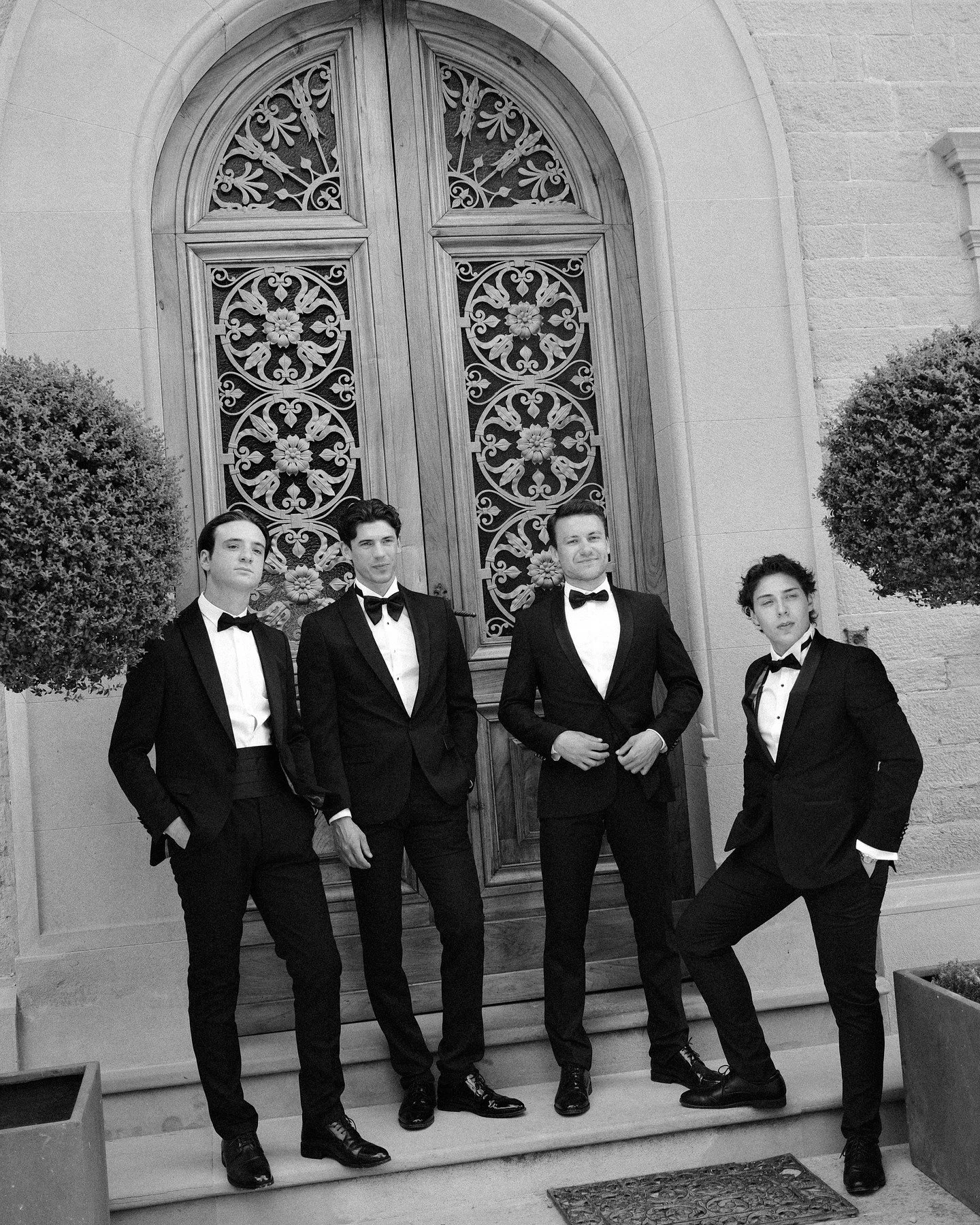 Let's hear it for the boys! 

#antibride #thewed #filmweddingphotographer #lookslikefilm #lookslikefilmweddings #tuscanywedding #tuscanyweddingphotographer #verloofd #huwelijksfotograaf #trouweninitali&euml; #trouweninhetbuitenland #weddingdetails #w