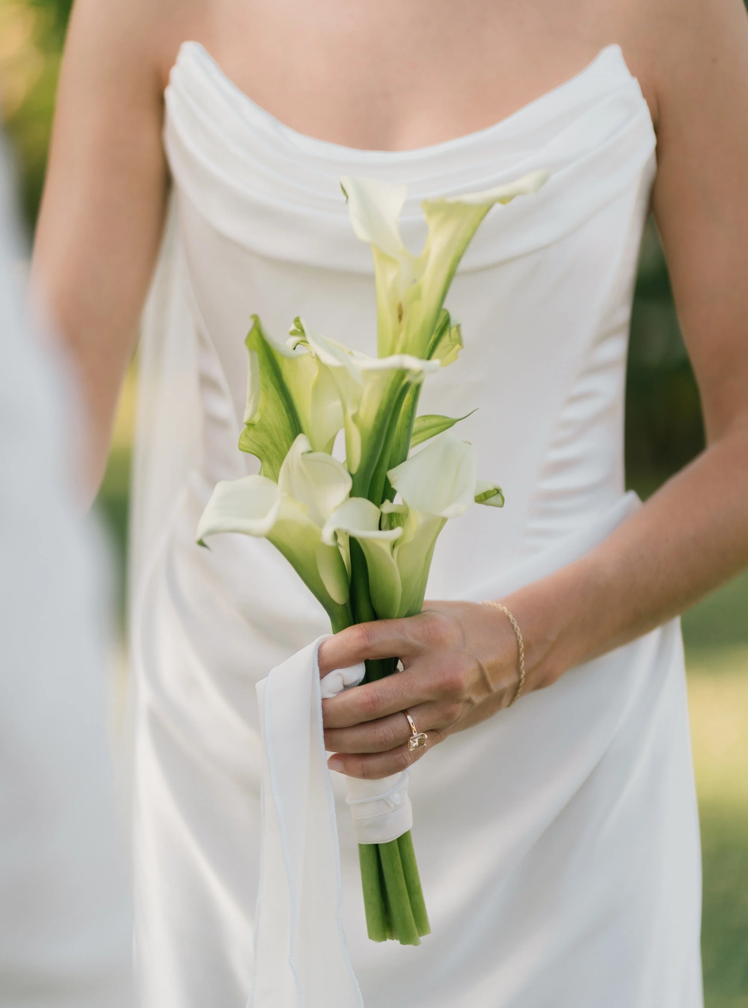 M &amp; S

Venue @lupaia
Dress @viviennewestwood
Suit @suitsupply
Officiant @colombo_andy
HMUA @daria_wedding_stylist

#audreynaessens #audreynaessensfotografie

#tuscanywedding #tuscanyelopement #tuscanyphotographer #verloofd #trouwenin2027 #trouwen