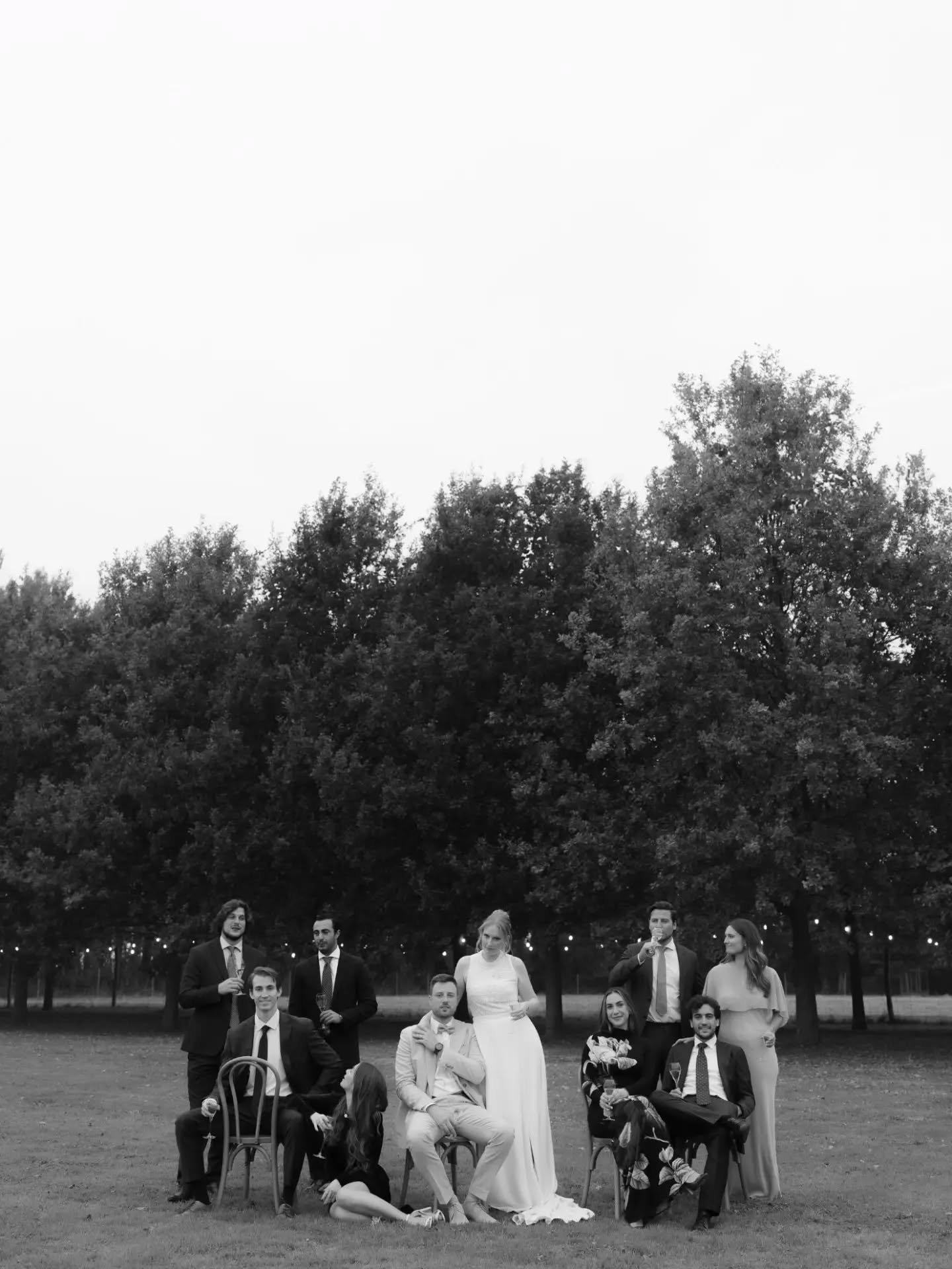 A + I | Domein 't Eikennest 

Planner @bloei.events 
HMUA @o.mylily 
Dress @primadonnadeerlijk 
Venue @domeineikennest 
Florist @vivablooming
Catering @burningbutchers 

#trouwen2027 #verloofd #trouwen2028 #trouwfotograaf #huwelijksfotograaf