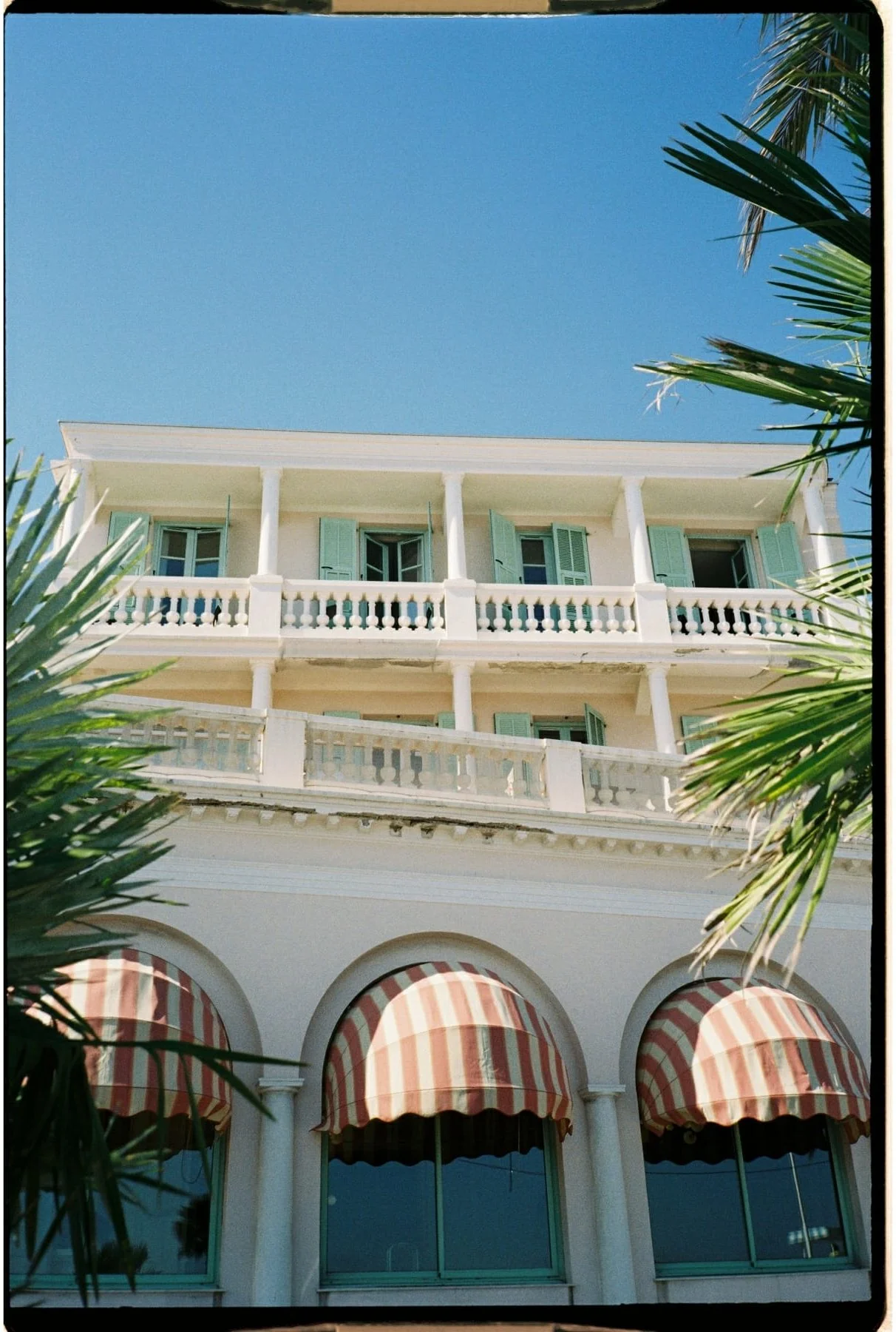 Olympus -Gold -36.JPG