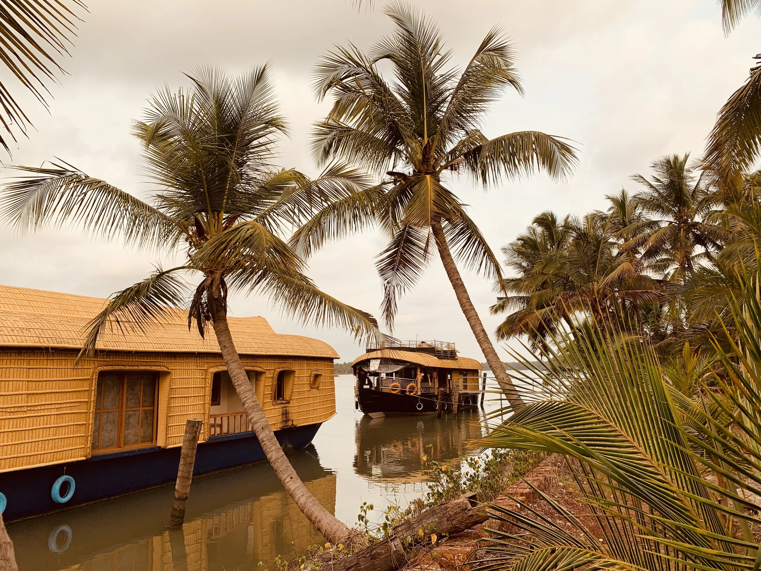 KERALA - NEELESHWAR