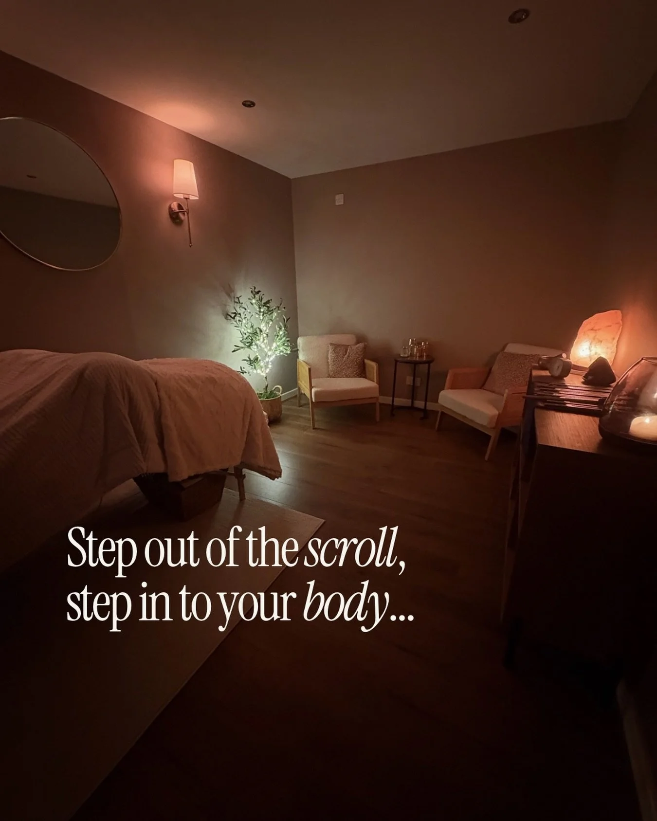 Calming Reiki ✨
Slow, somatic massage ✨
Dreamy hair brushing ✨

Switch off the outside world, and drift into pure relaxation 🤎 Snoring welcome 🥰

#relax #reikihealing #mindbodyconnection #switchoff