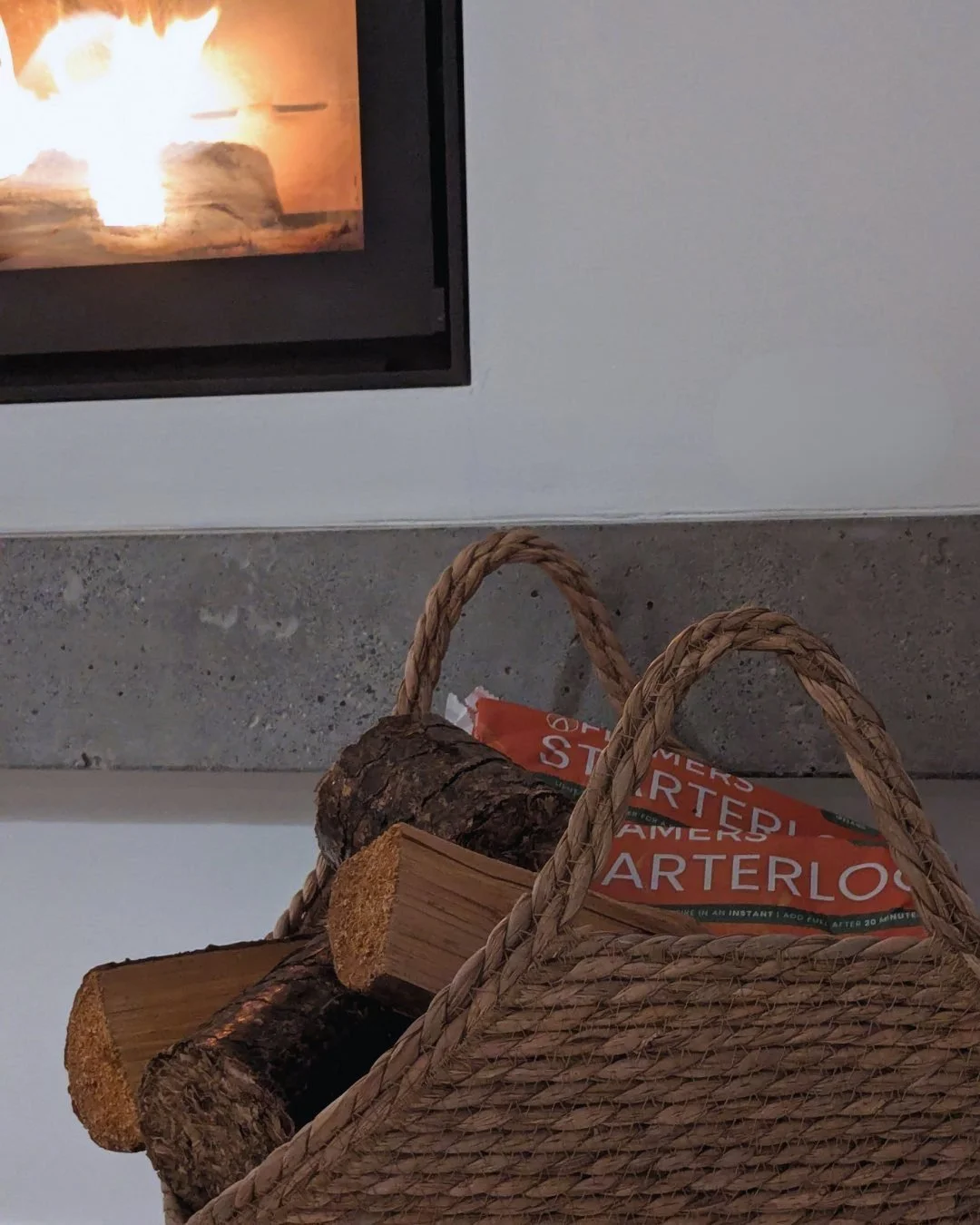 basket-starterlog-woodlogs.jpg