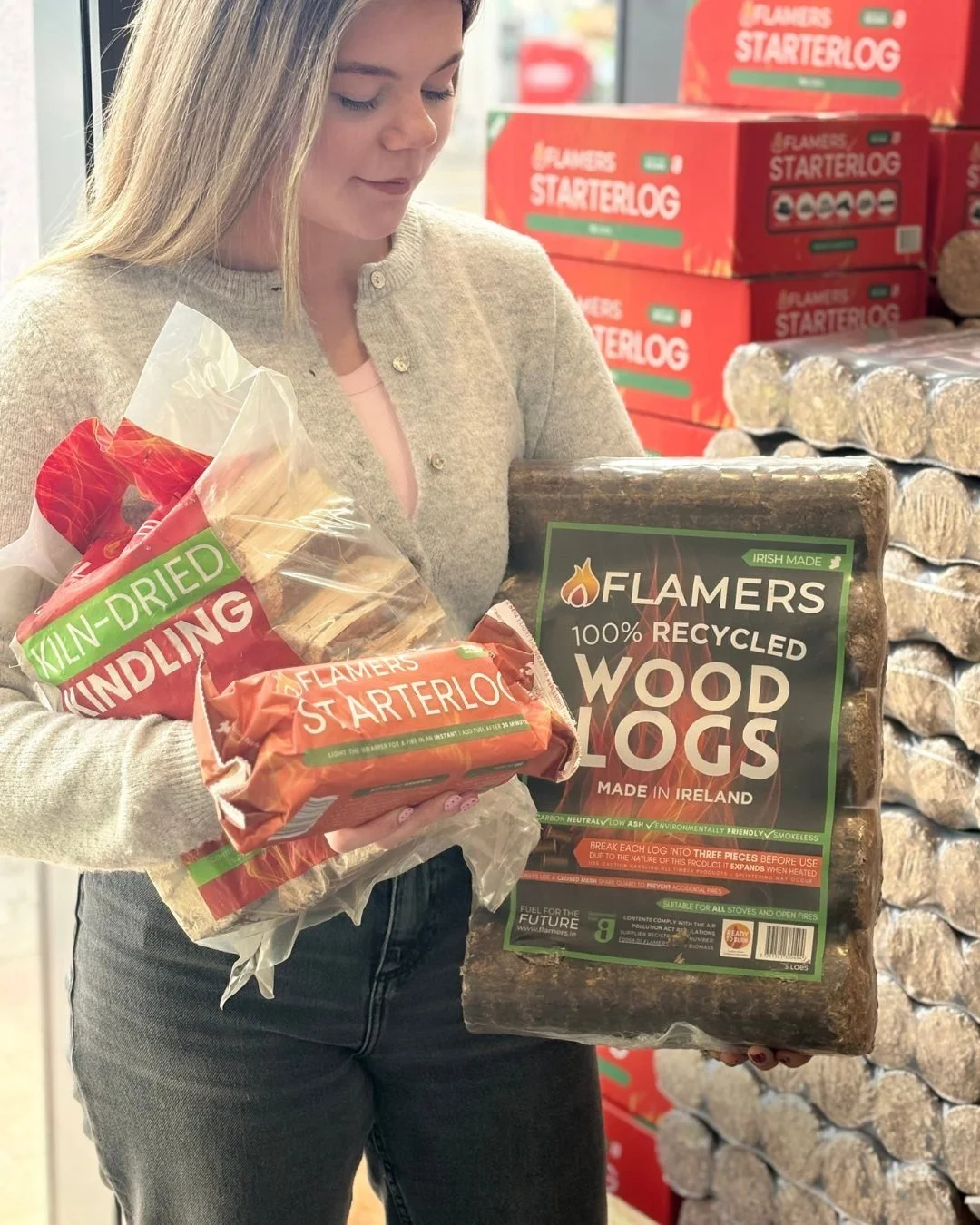shopper-instore-kindling-starterlog-woodlogs.jpg