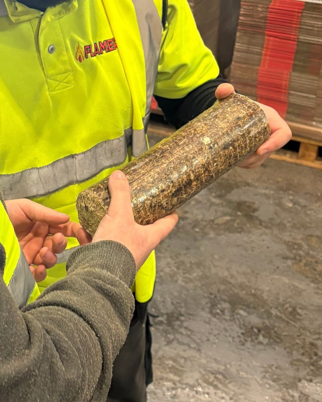 team-hivis-woodlog-hands.jpg