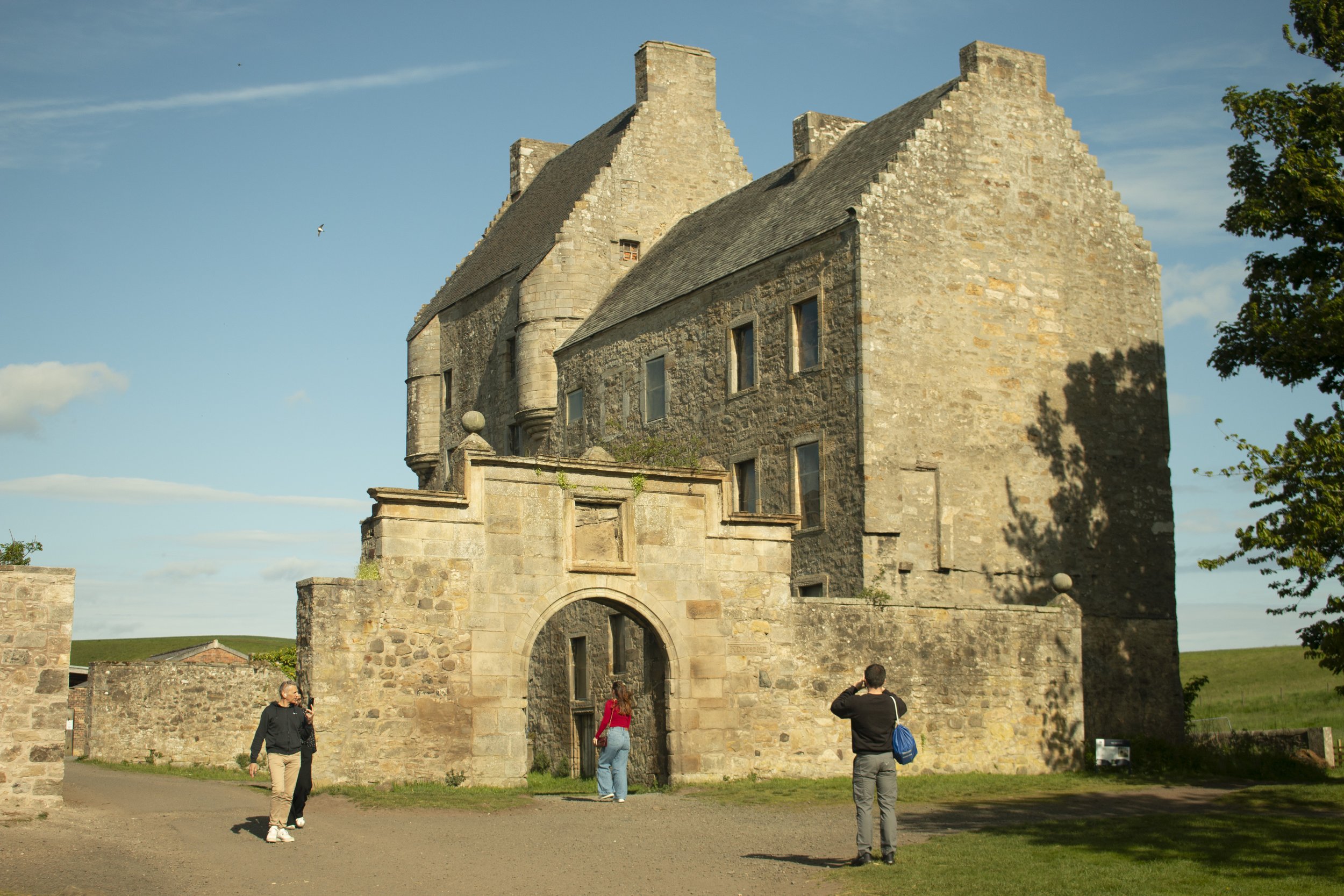 Midhope Castle