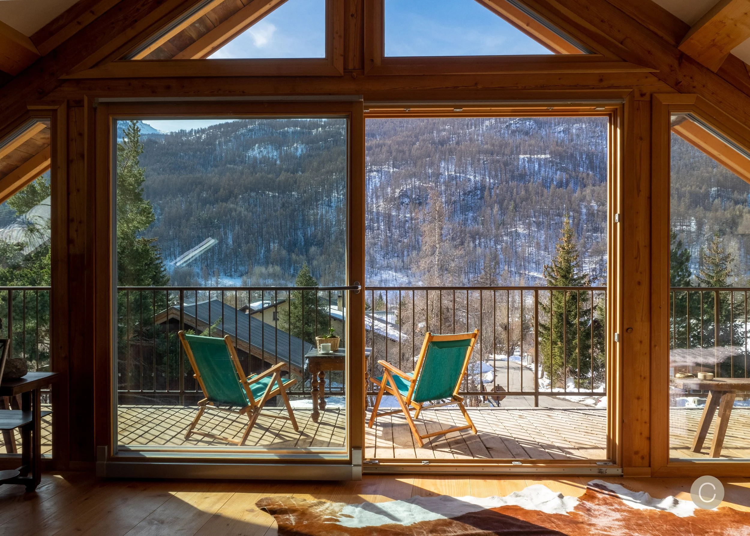 GoSerreChevalier_La Ferme du Voyageur_Living_Room_29.jpg