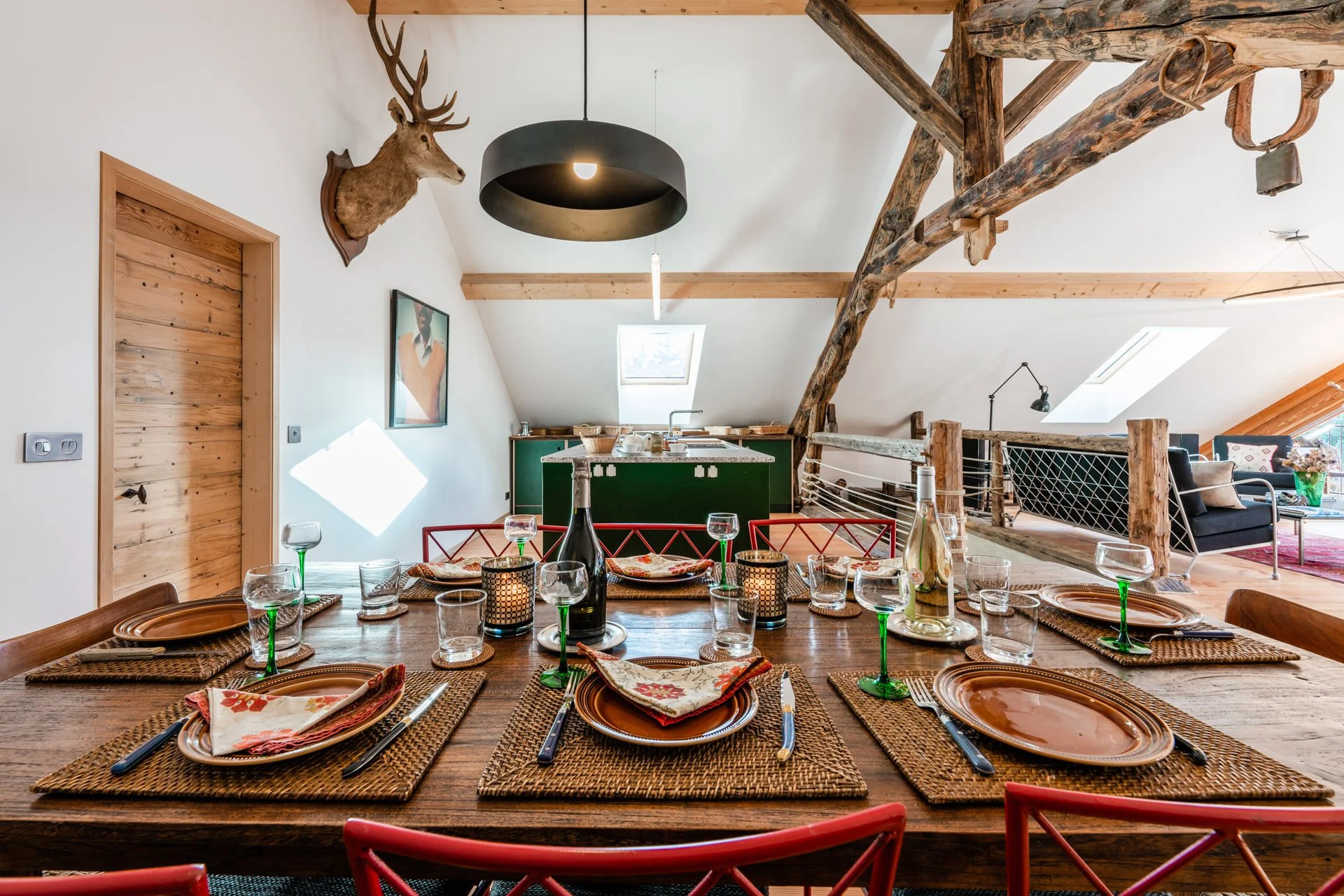 GoSerreChevalier_La Ferme du Voyageur_Living_Room_4.jpg