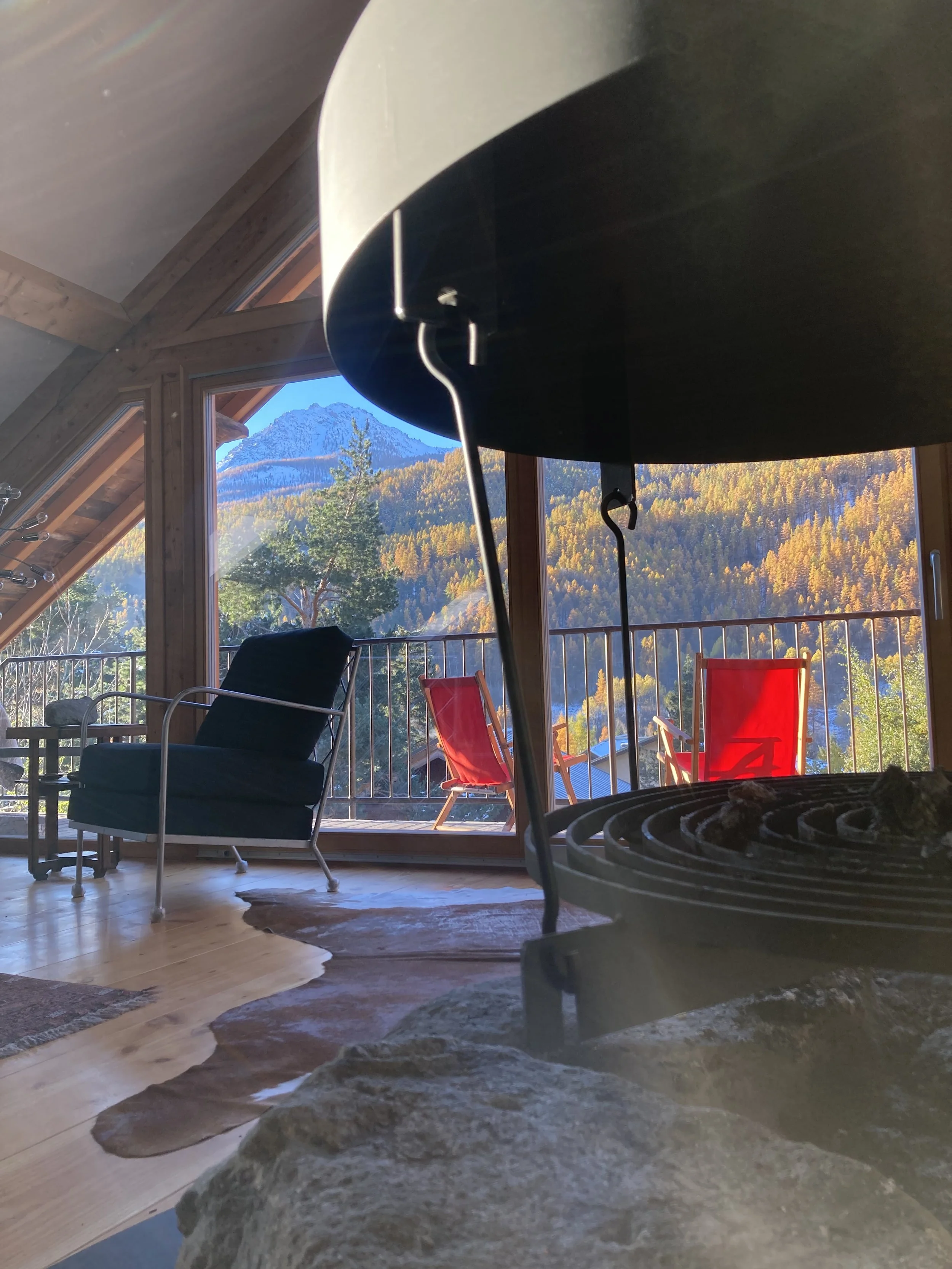 GoSerreChevalier_La Ferme du Voyageur_Living_Room_15.jpeg