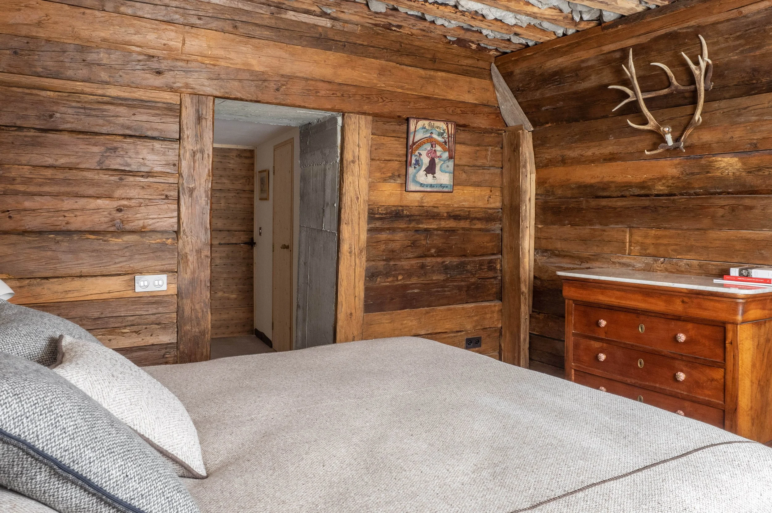 GoSerreChevalier_La Ferme du Voyageur_Rooms_19.jpg