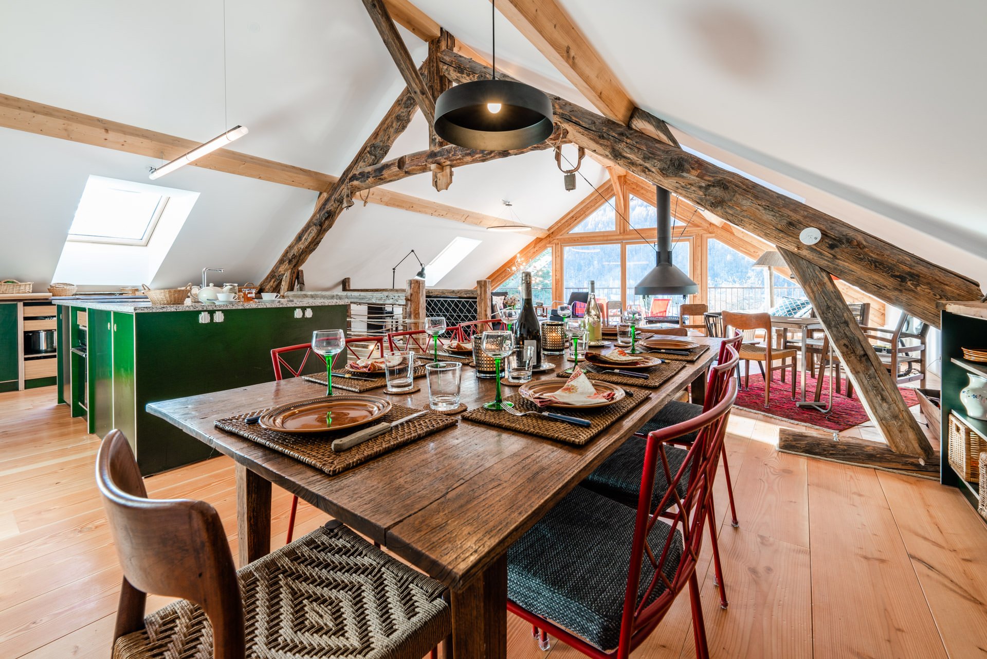 GoSerreChevalier_La Ferme du Voyageur_Living_Room_1.jpg